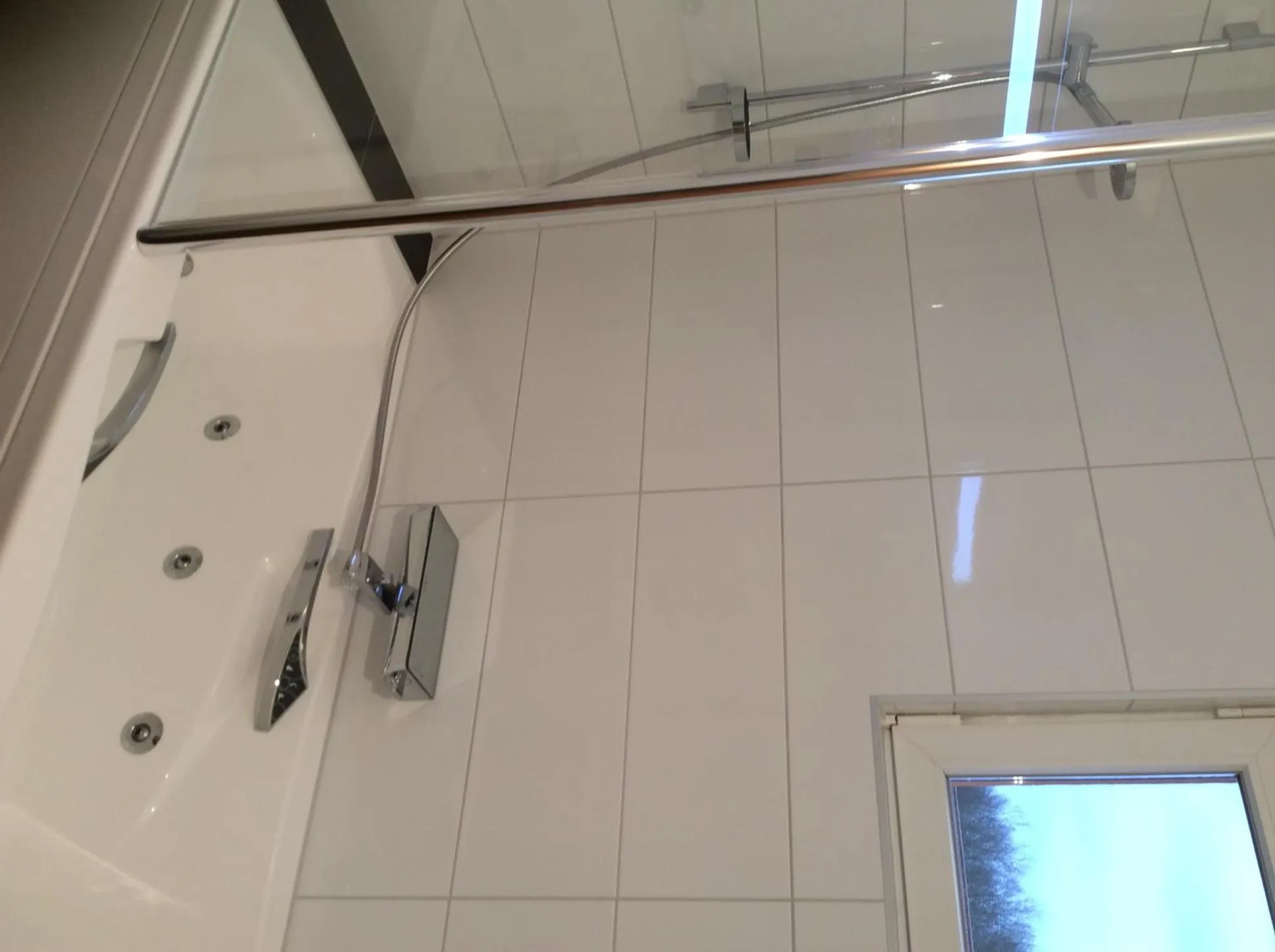 Hot Tub in Hôtel Des Bois