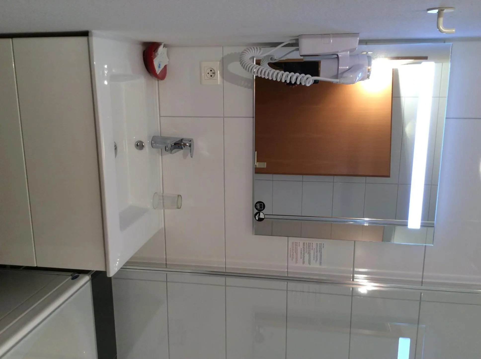 Hot Tub in Hôtel Des Bois