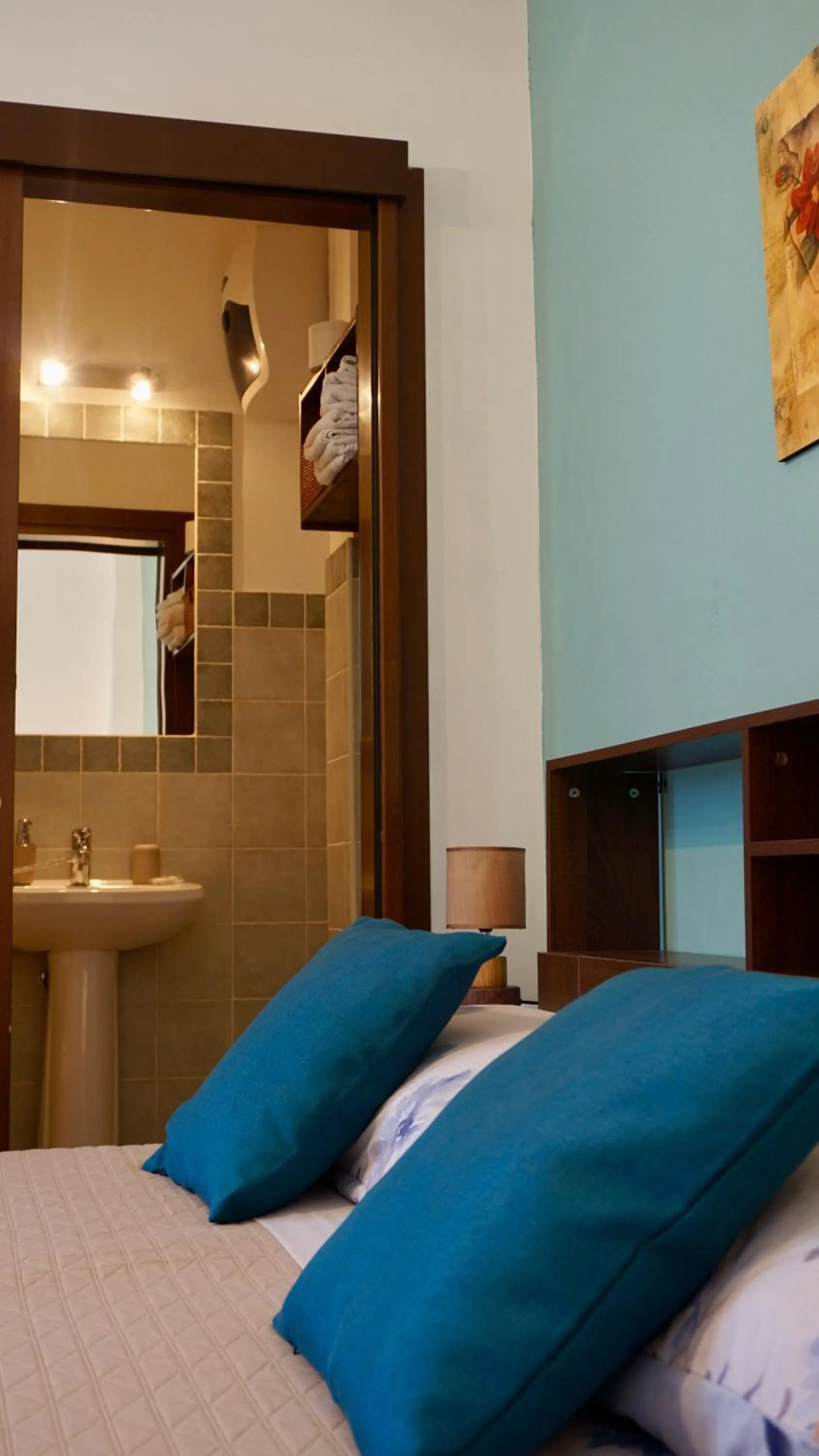Bathroom, Bed in B&B Del Viale