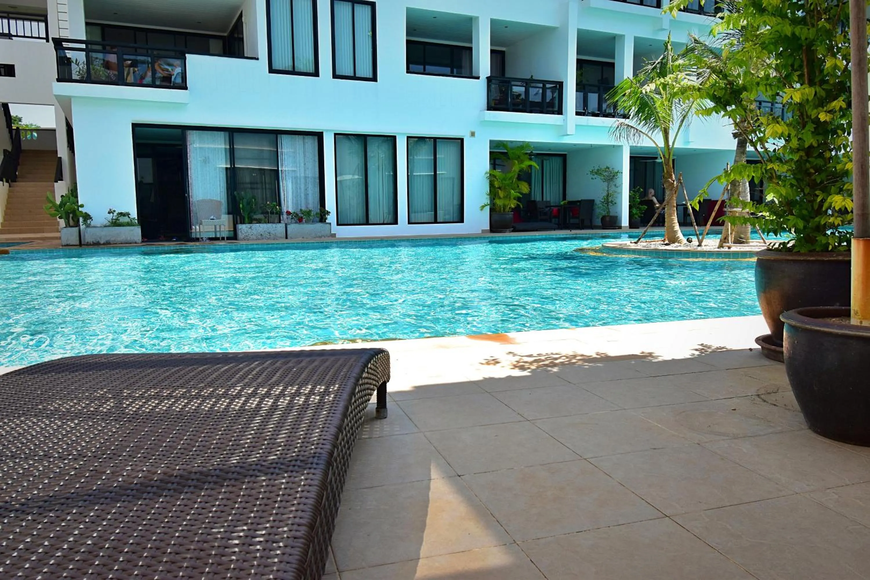Swimming pool in Sai Naam Lanta Residence SHA Plus