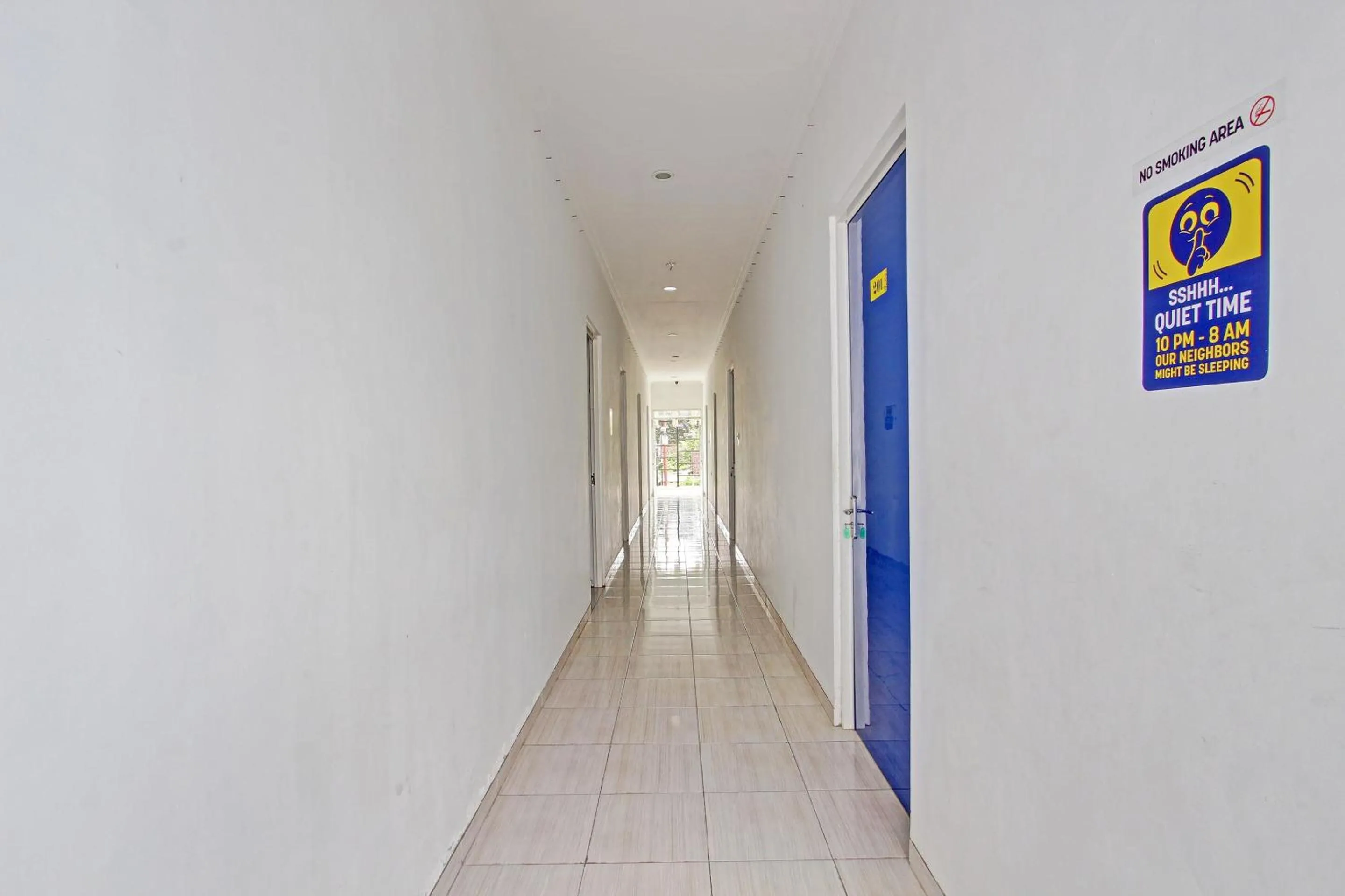 Lobby or reception in OYO 91952 Oase Hostel