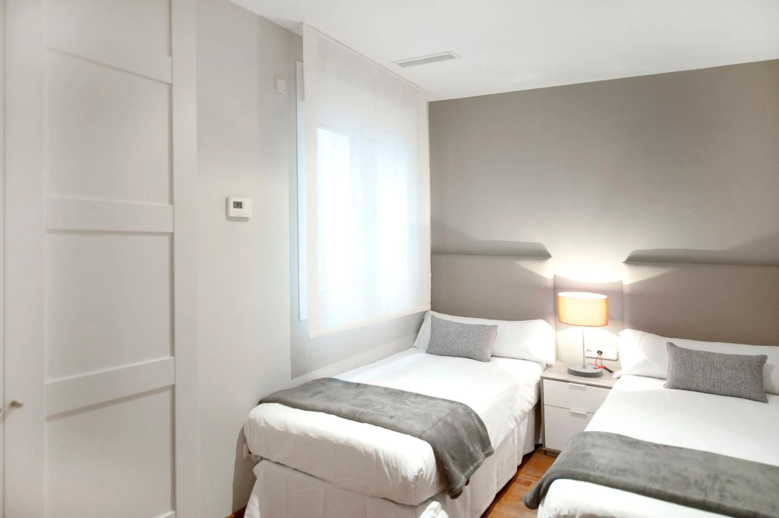 Bedroom, Bed in You Stylish City Center Apartments