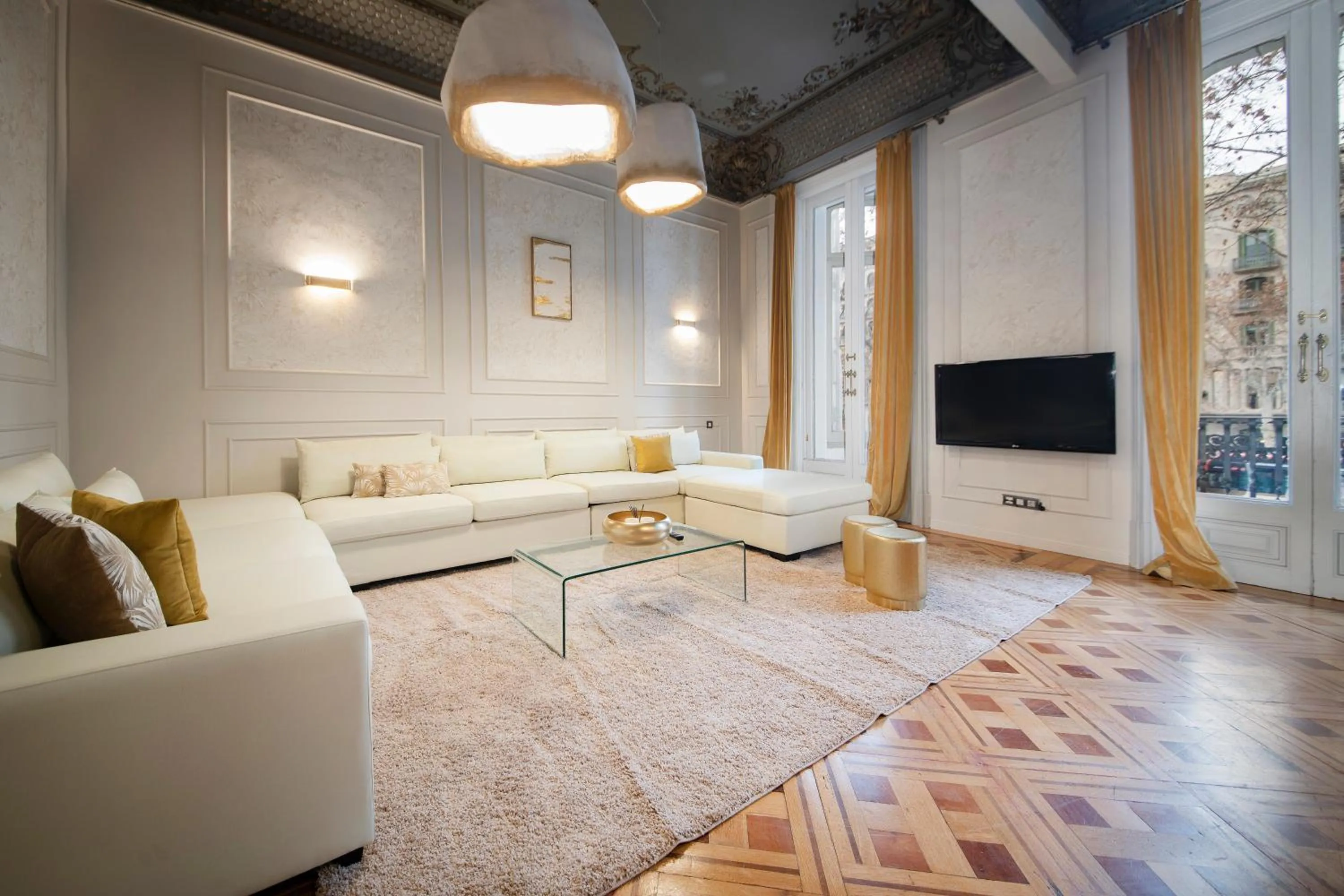 Living room in You Stylish City Center Apartments