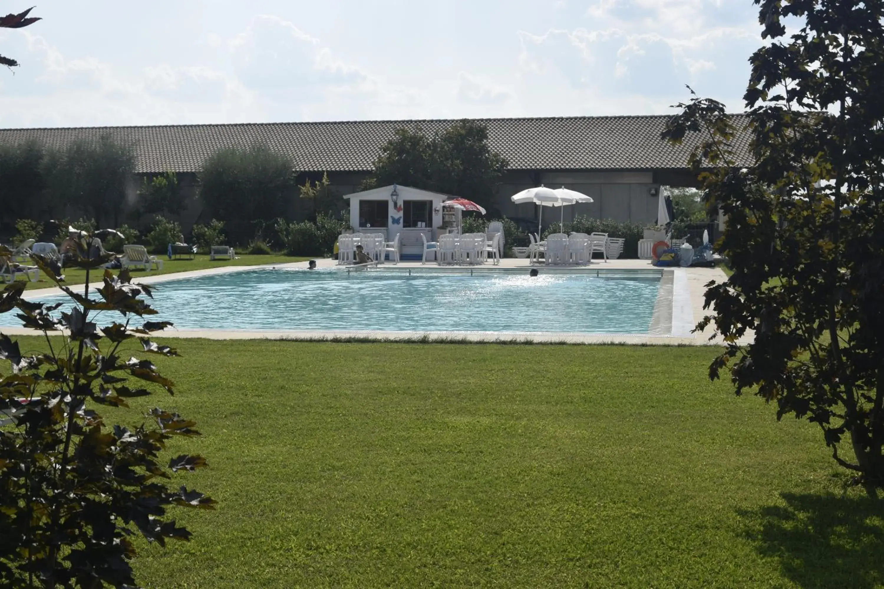 Pool view in Relais Corte Pontigliardo Pool view in Relais Corte Pontigliardo