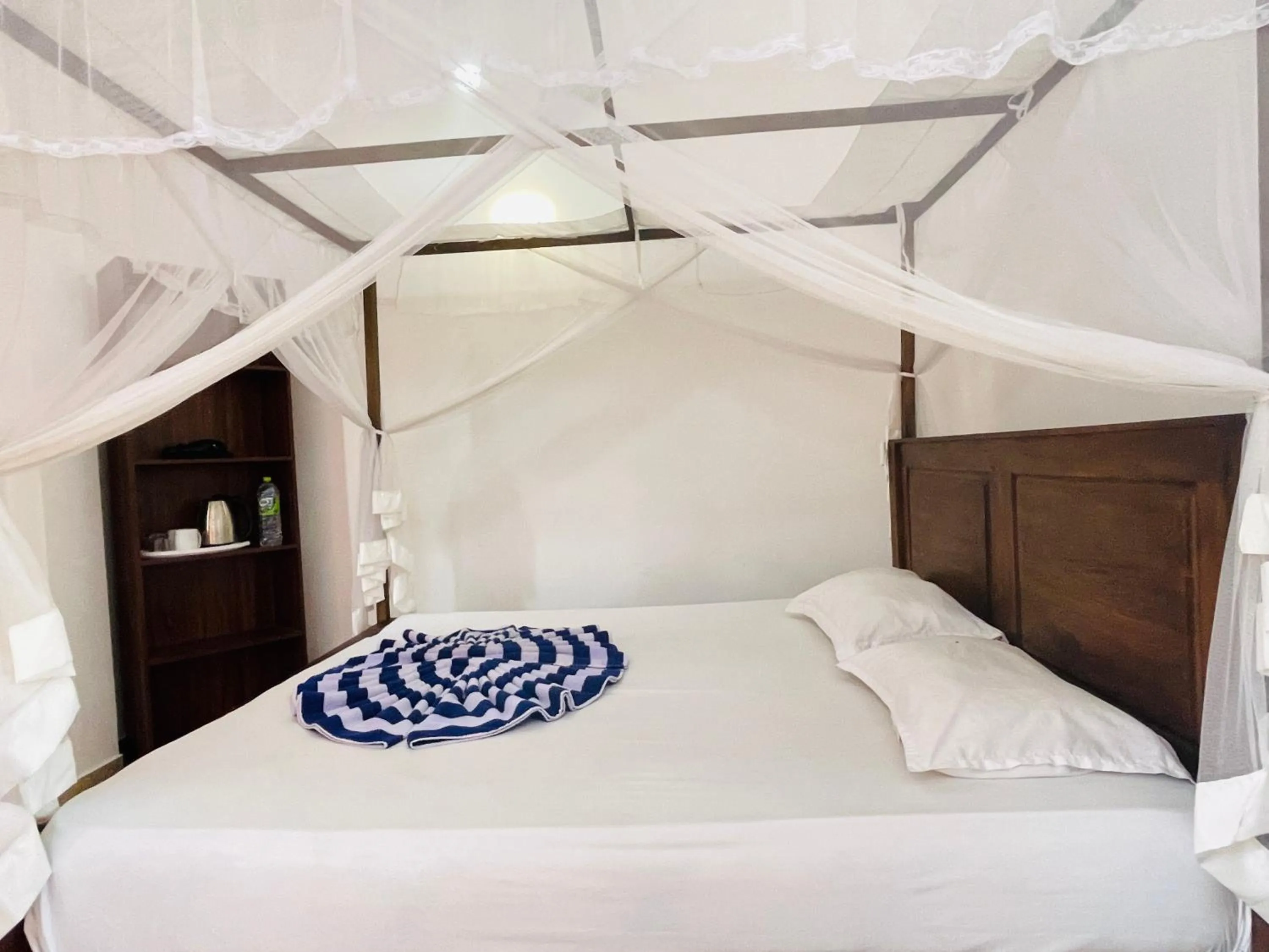Bed in Mount Top