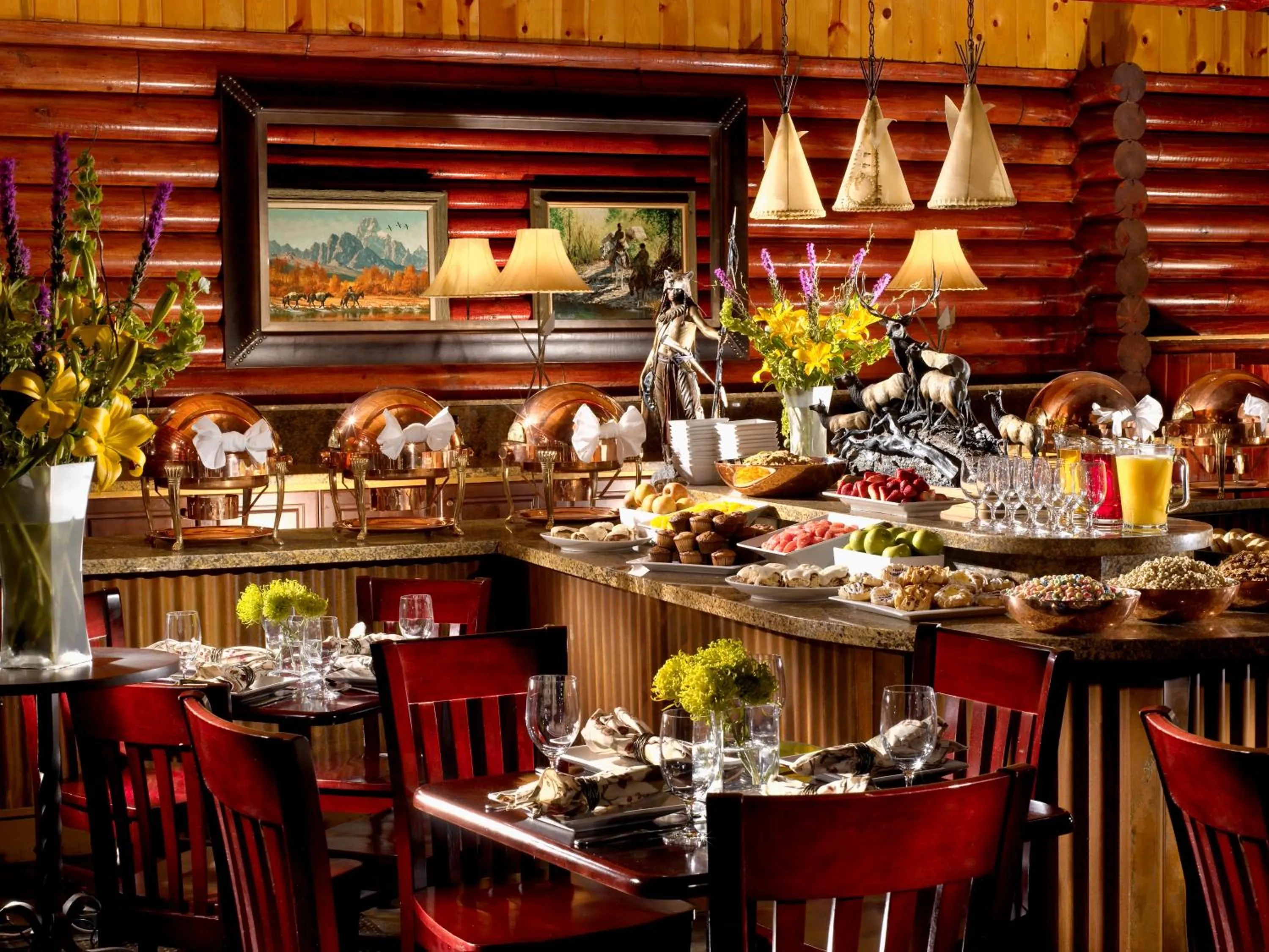 Restaurant/places to eat in Rustic Inn Creekside