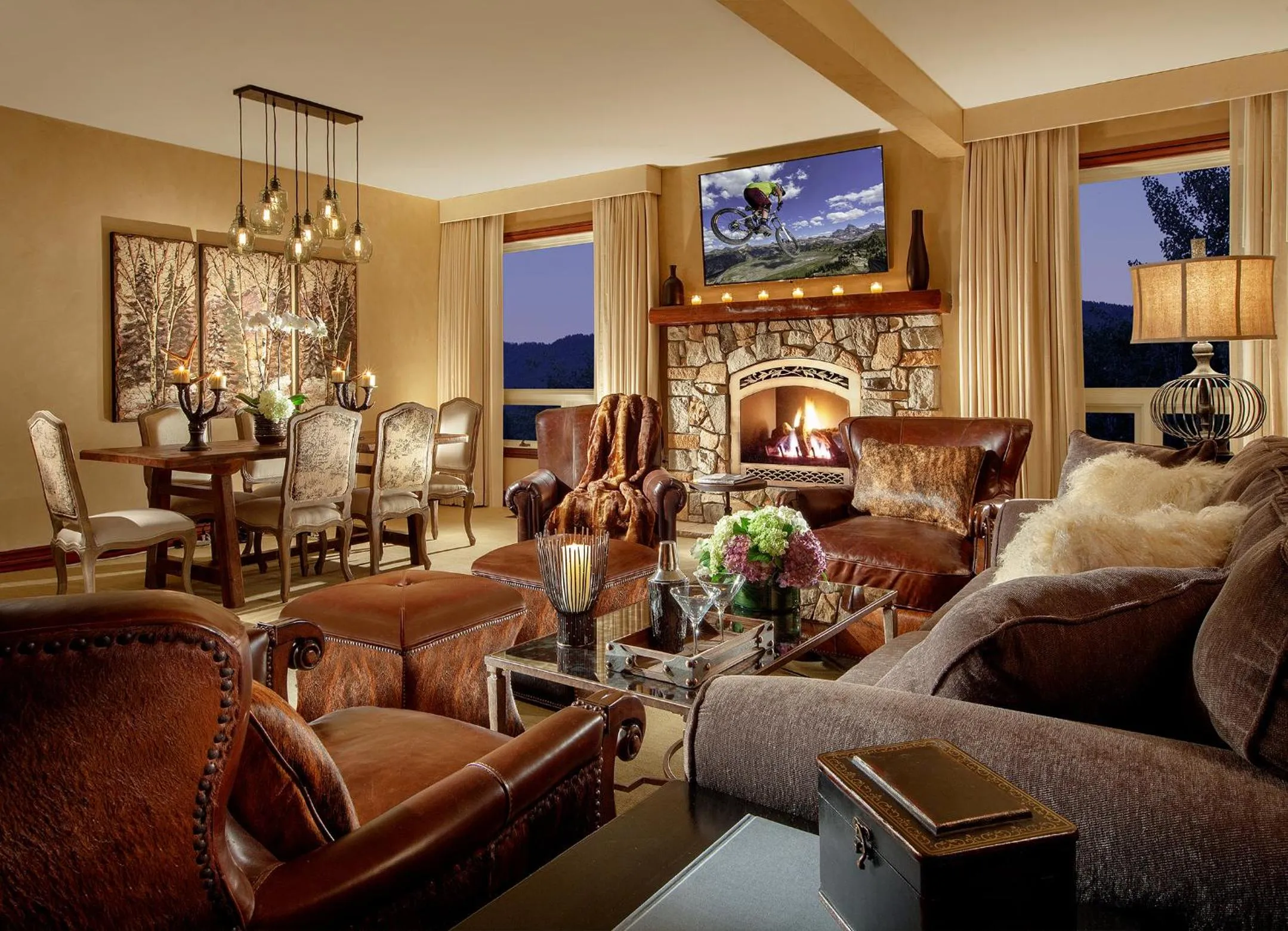 TV and multimedia in Rustic Inn Creekside