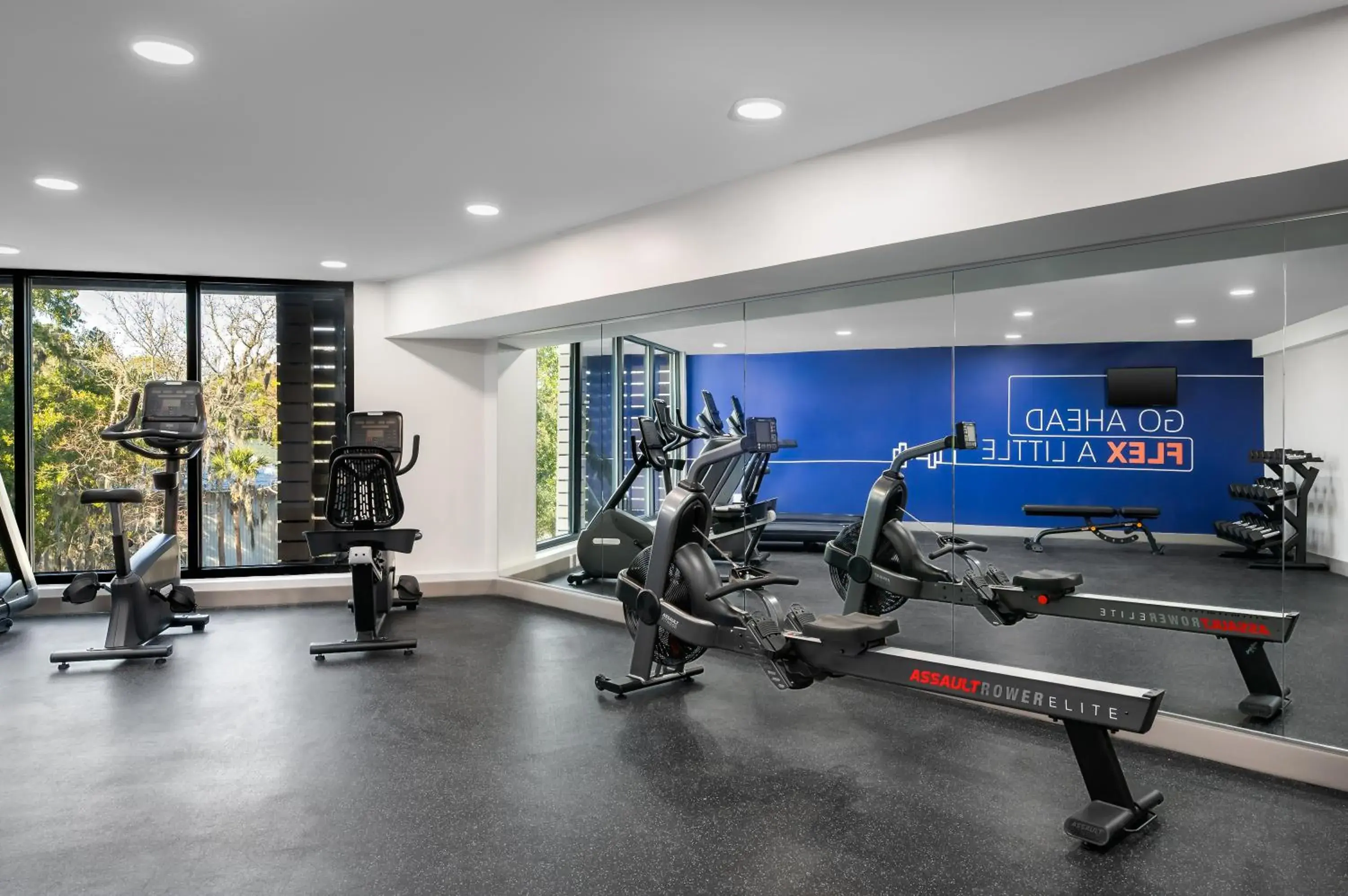 Fitness centre/facilities in Holiday Inn Express Hilton Head Island by IHG Fitness centre/facilities in Holiday Inn Express Hilton Head Island by IHG