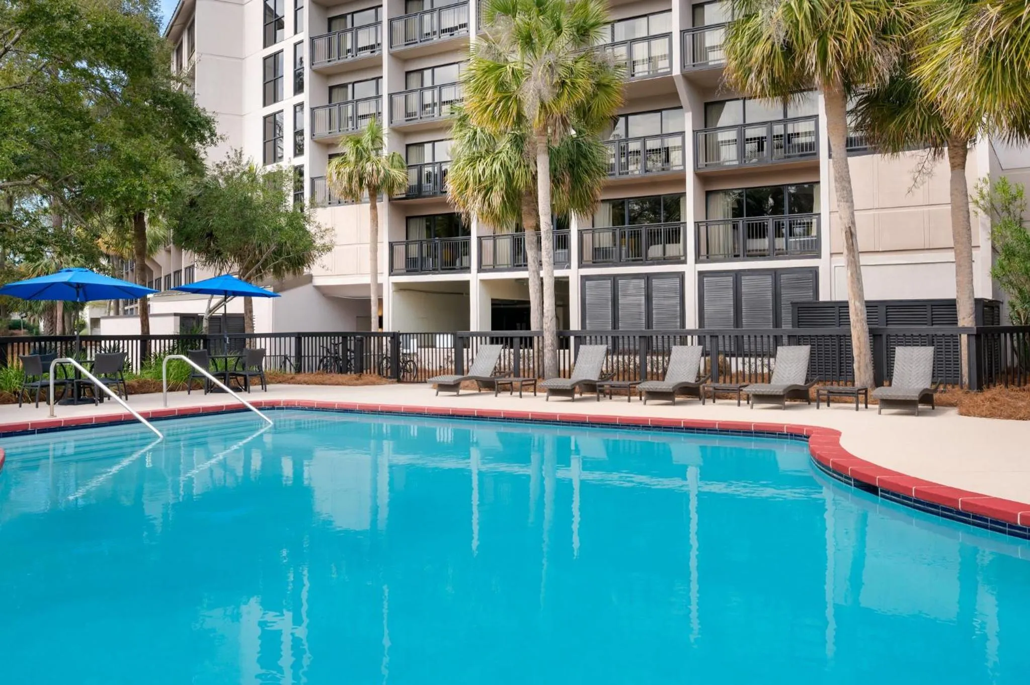 Swimming pool in Holiday Inn Express Hilton Head Island by IHG