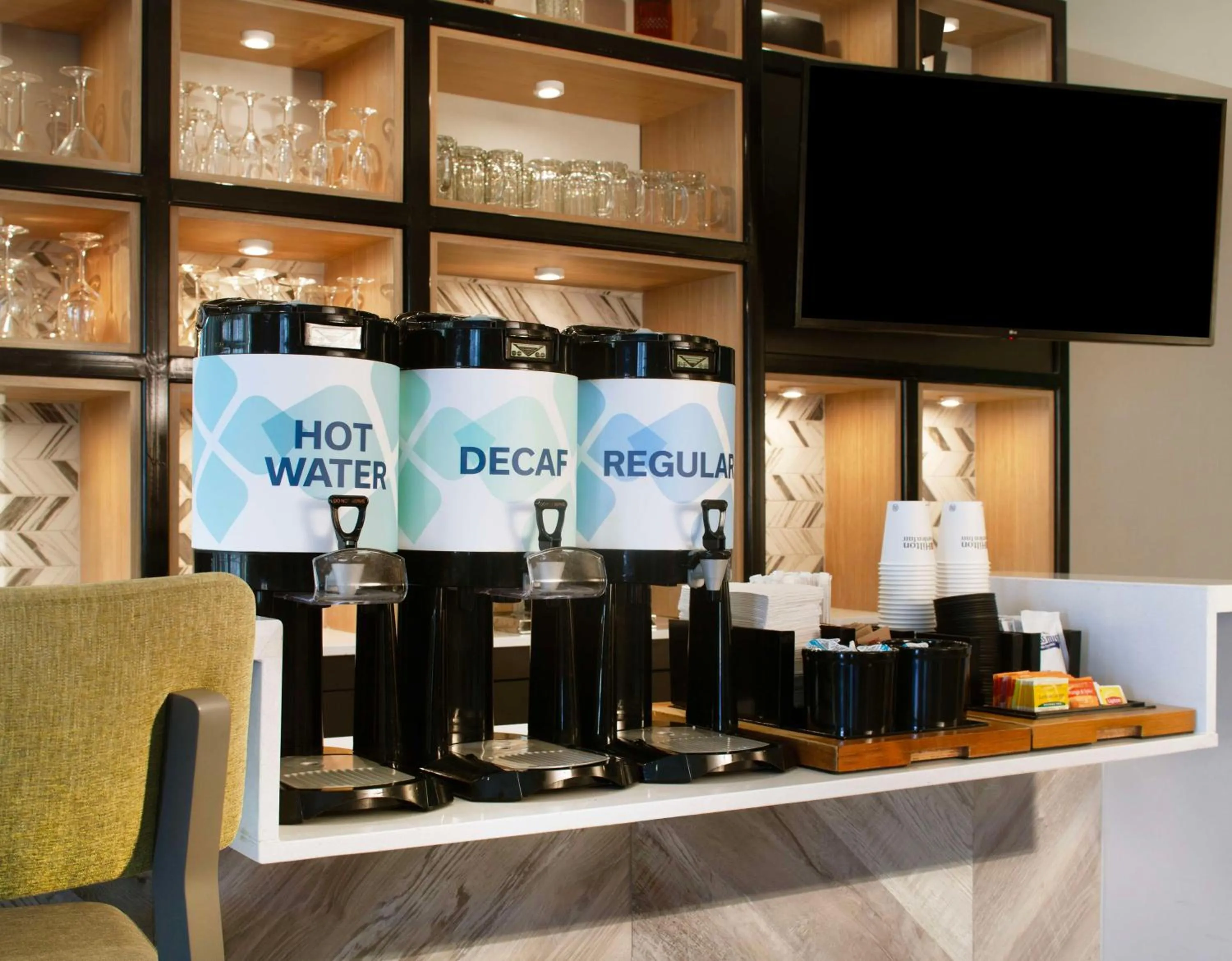 Dining area in Hilton Garden Inn Shreveport