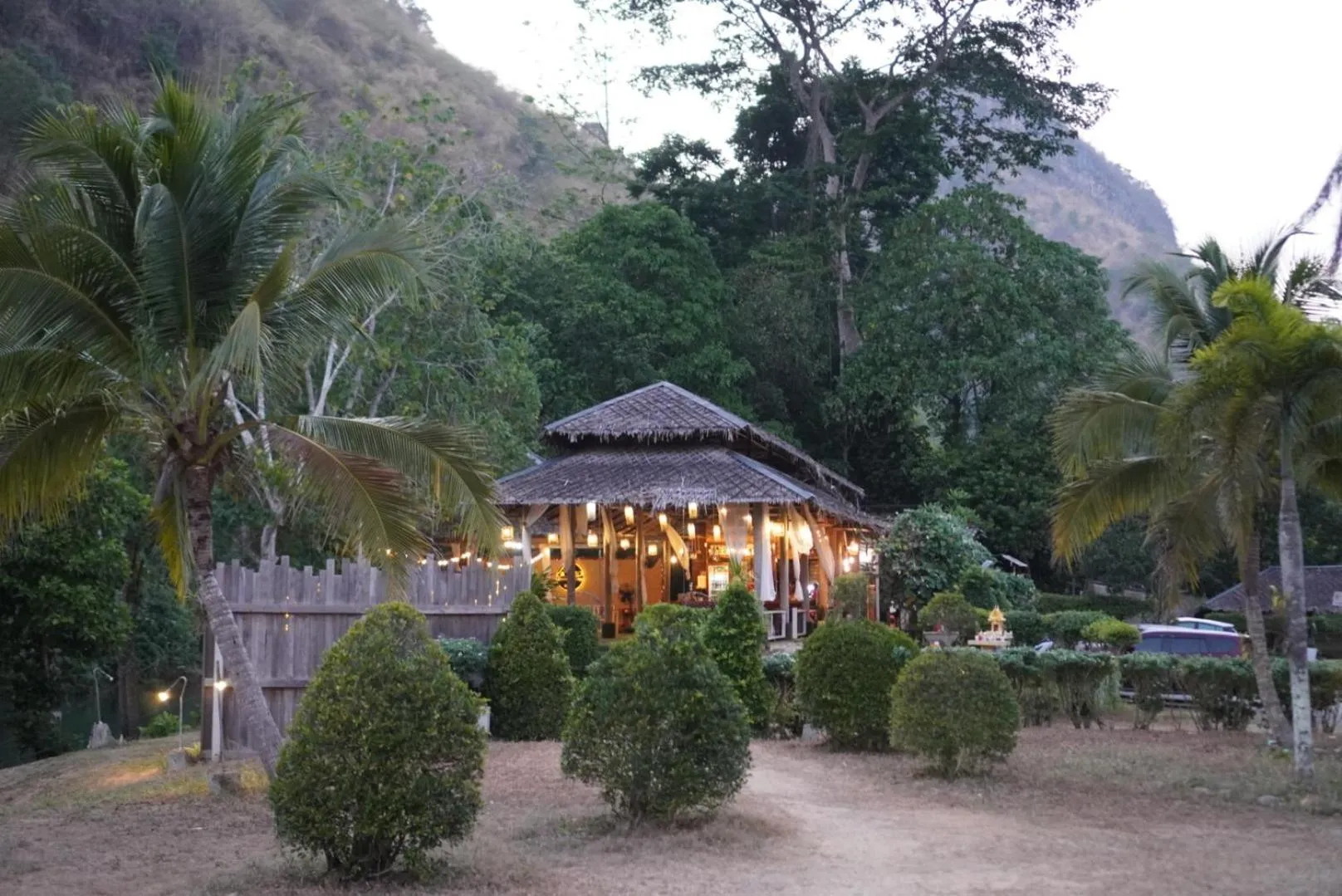 Chiewlan Camp and Resort