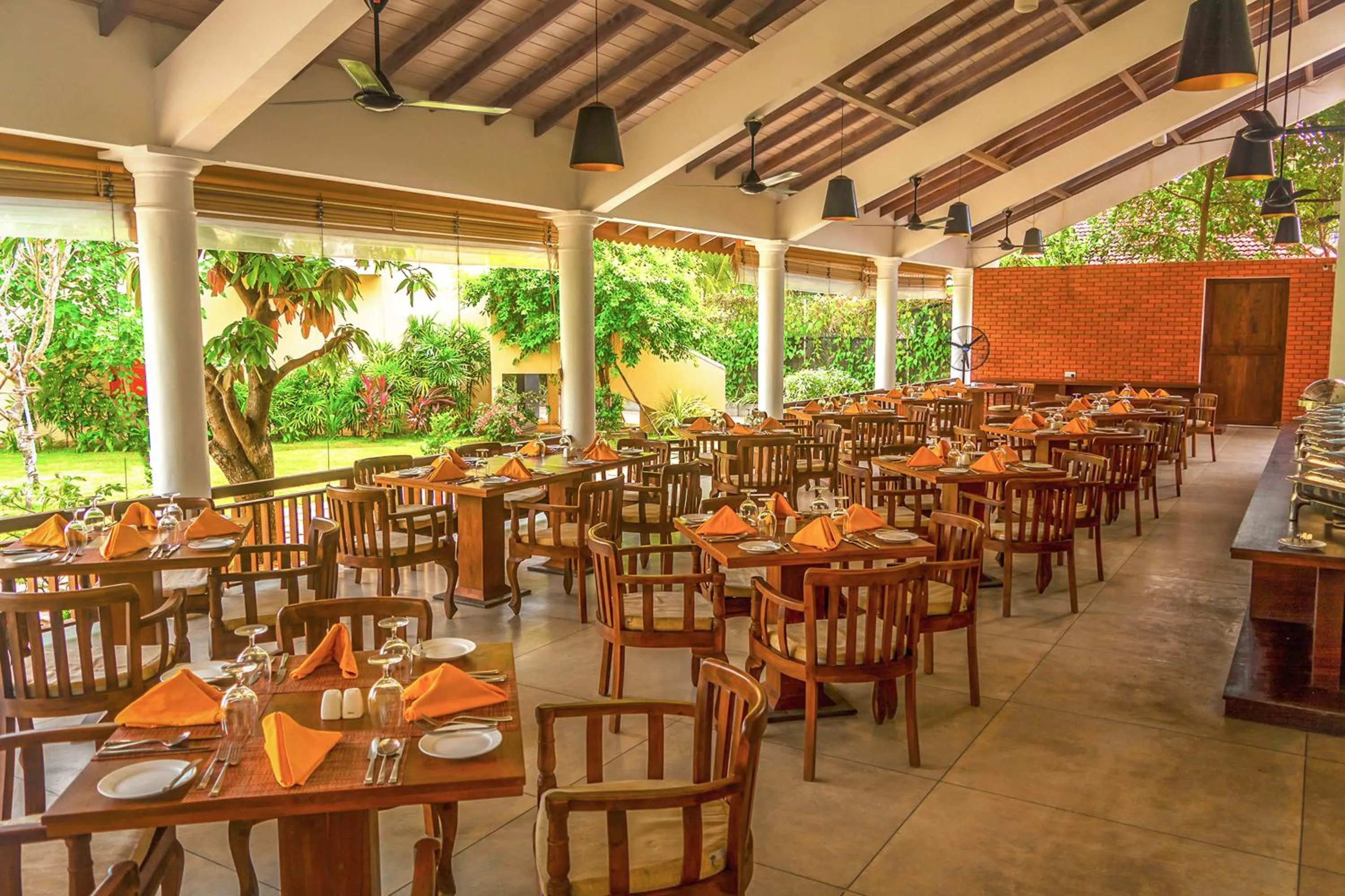 Restaurant/places to eat in The Villas, Wadduwa