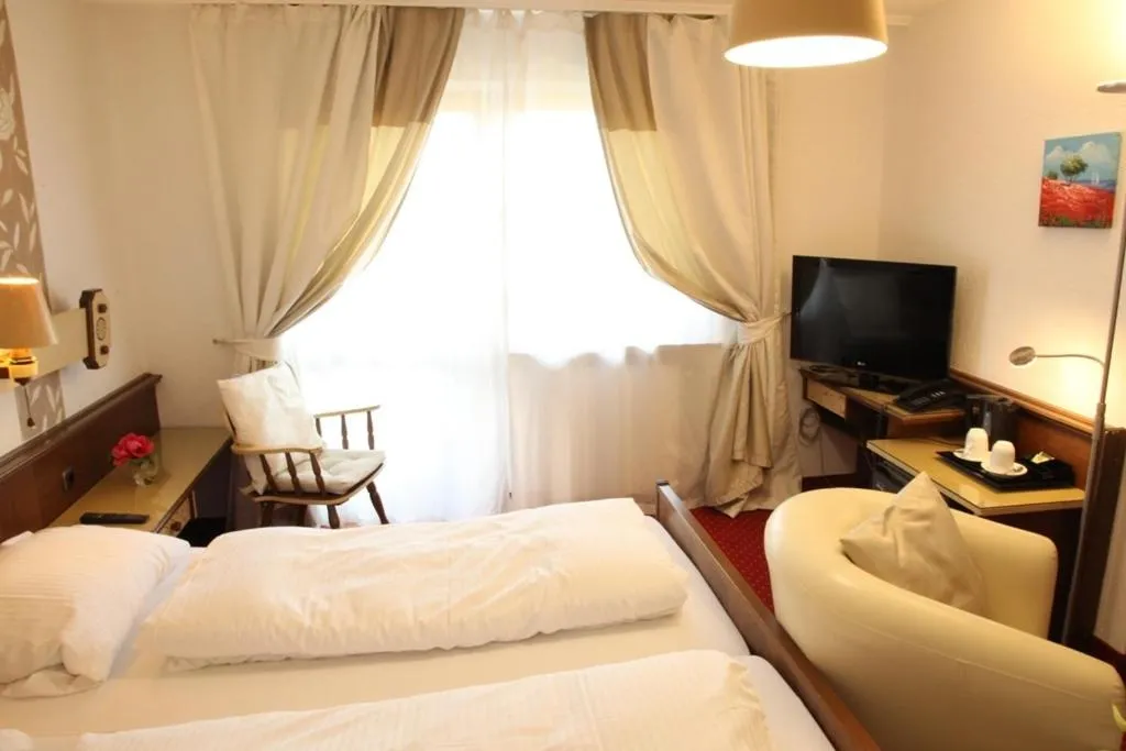 Bed in Kurhotel Würdinger Hof