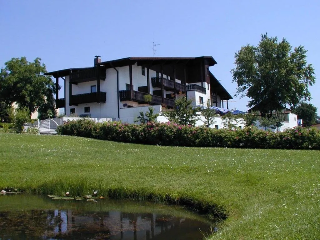 Facade/entrance in Kurhotel Würdinger Hof