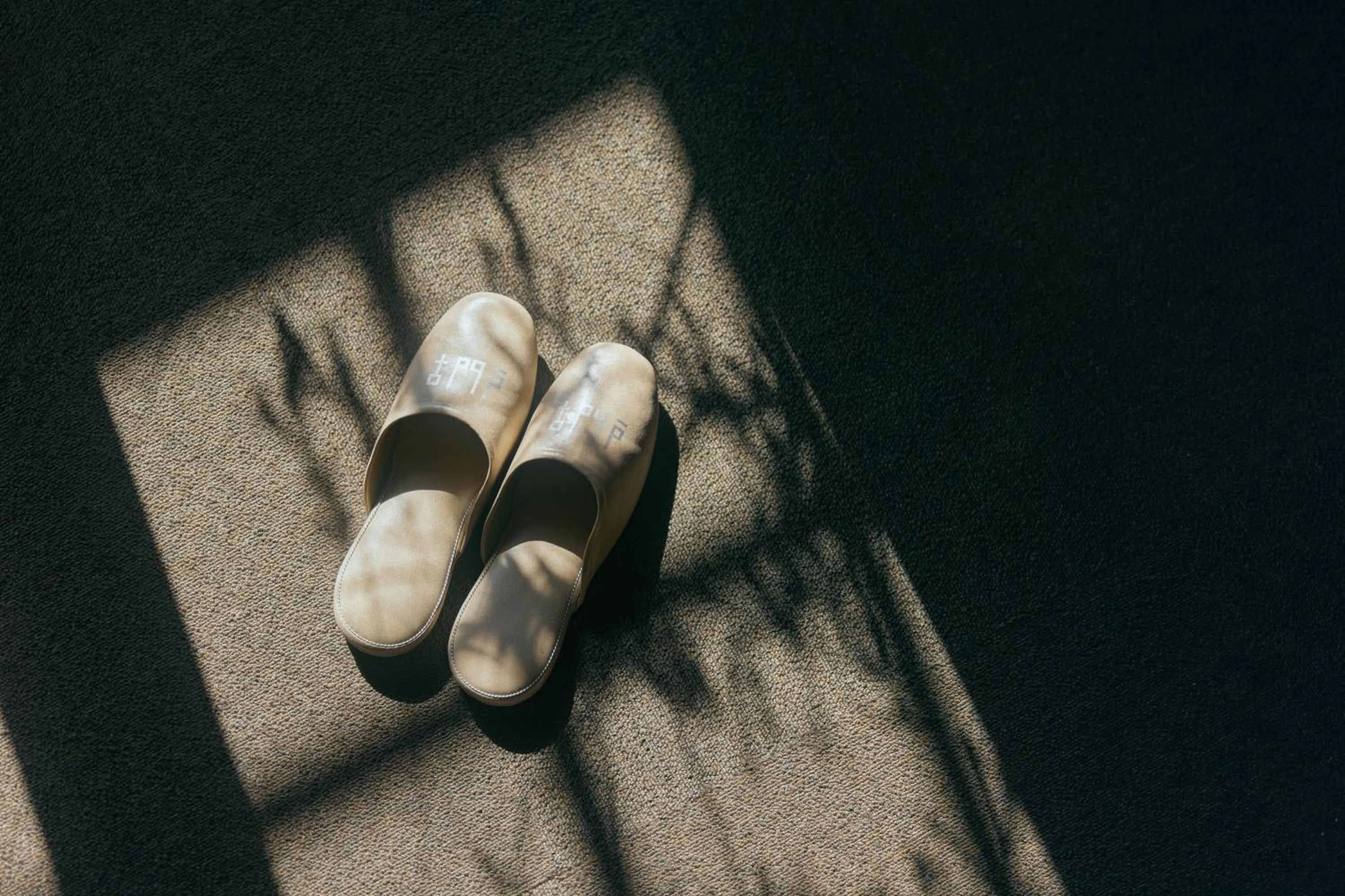 Common de - Hostel & Bar