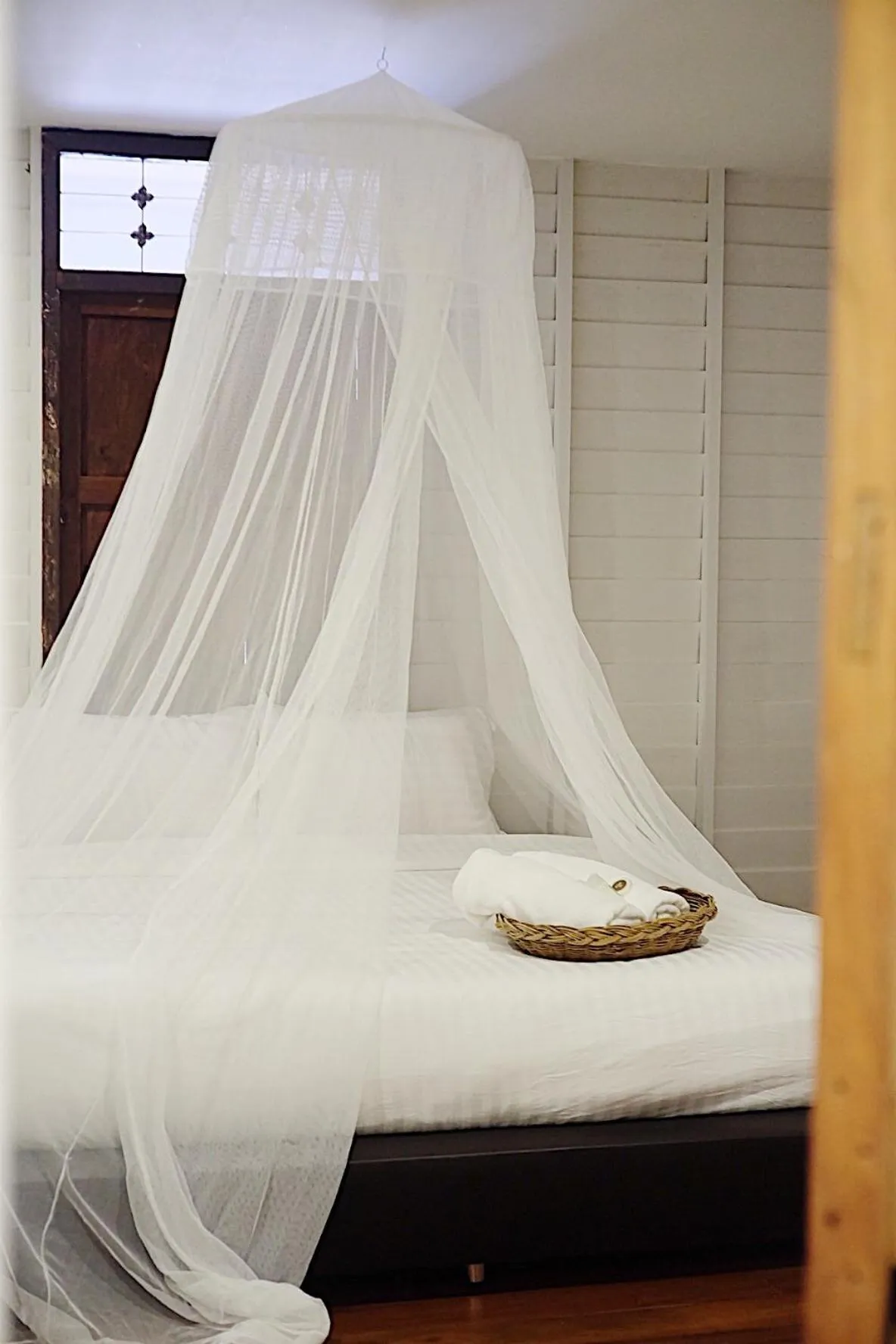 Bed in The Good Days