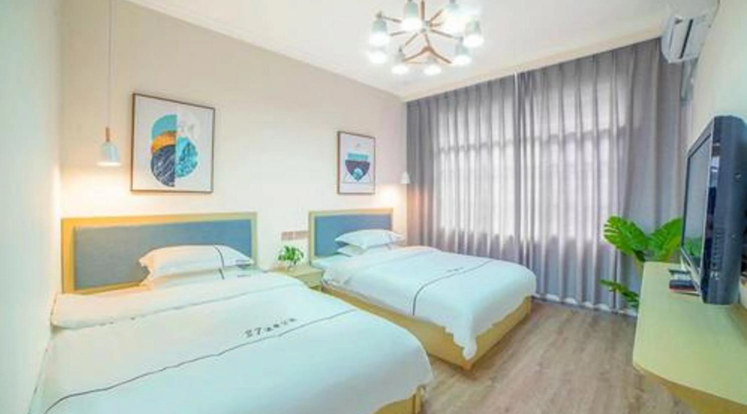 Photo of the whole room, Bed in One Meter Sunshine Hotel Xi'an Xianyang International Airport Flagship Store