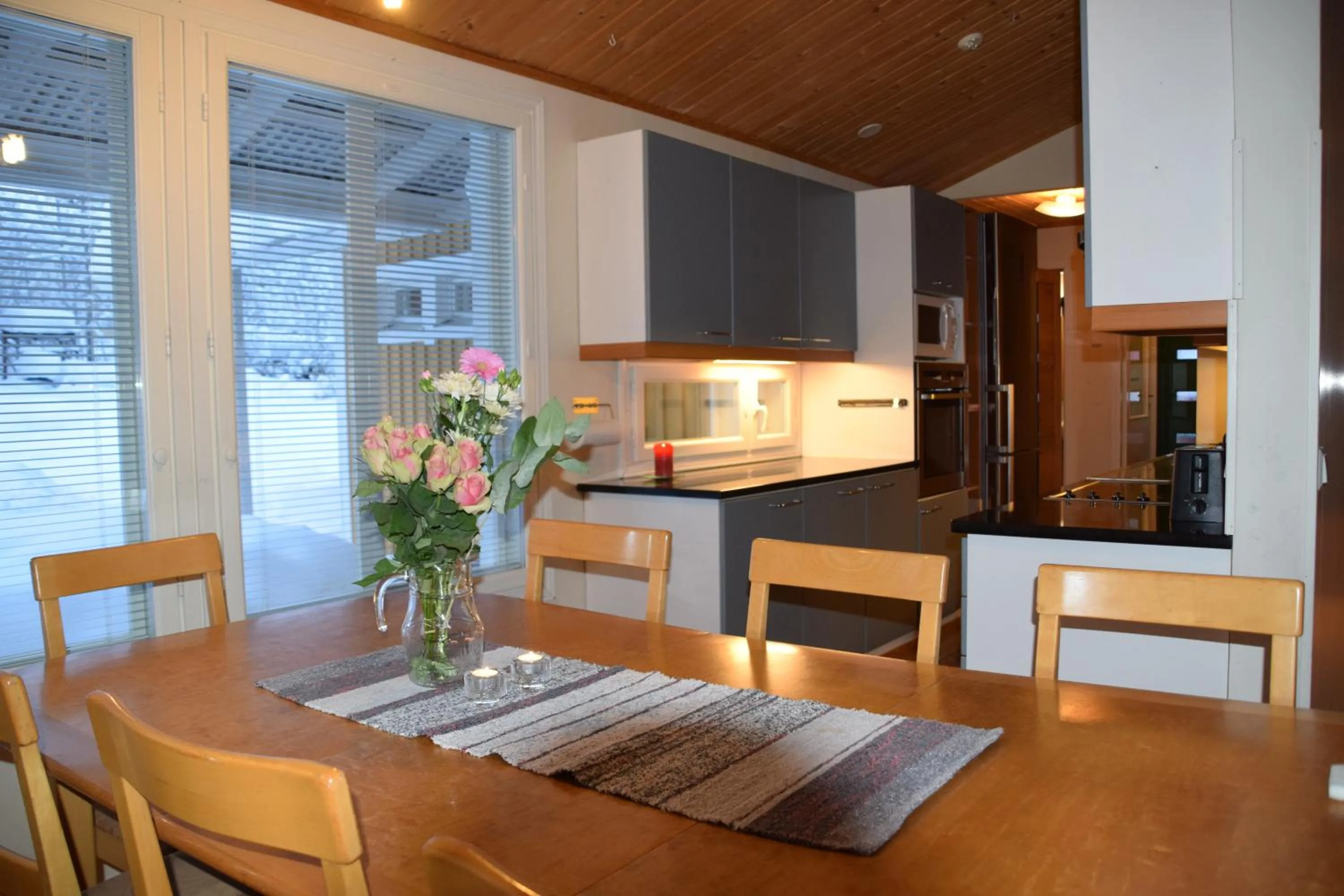 Kitchen or kitchenette in Villa Toivo