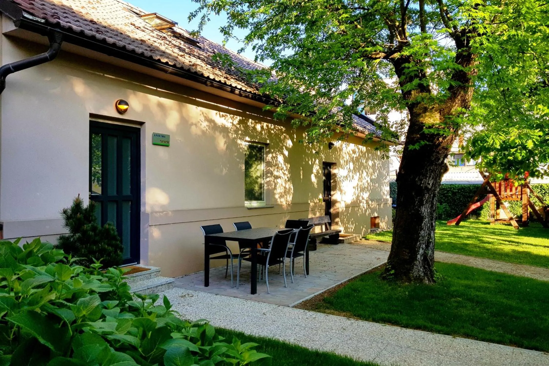 Property building in Apartment Tivoli Park