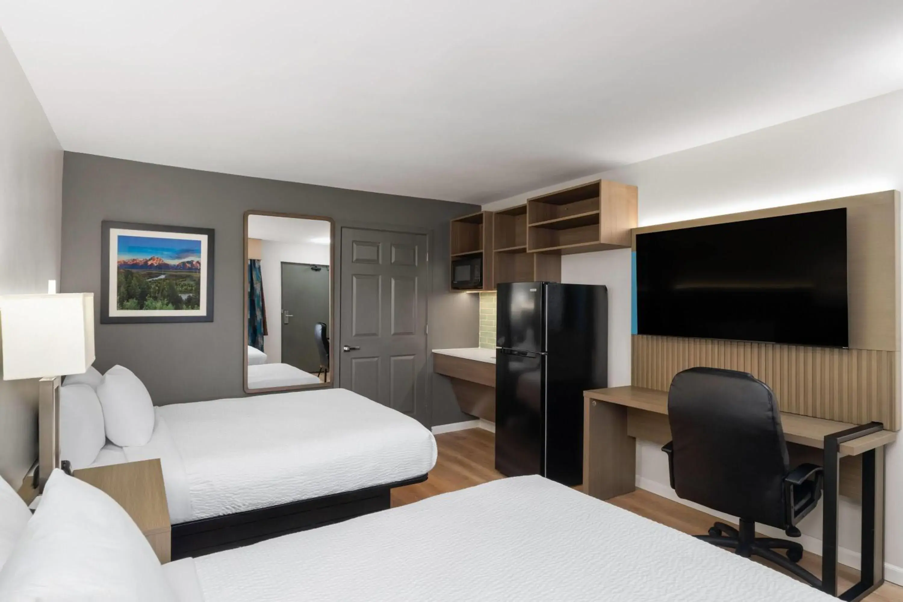 Photo of the whole room, Bed in Baymont by Wyndham Rock Springs Photo of the whole room, Bed in Baymont by Wyndham Rock Springs