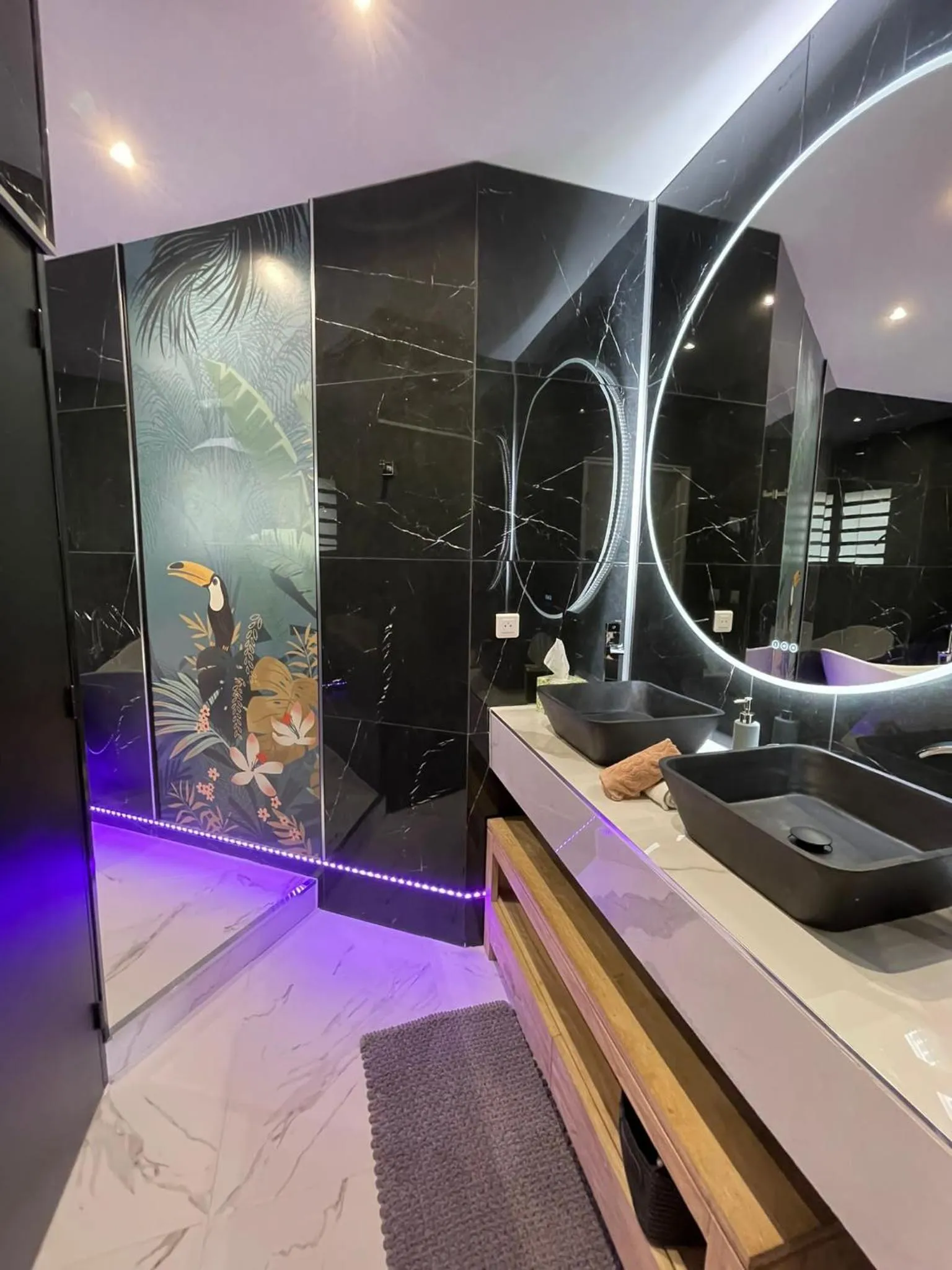 Shower in Villa Prana