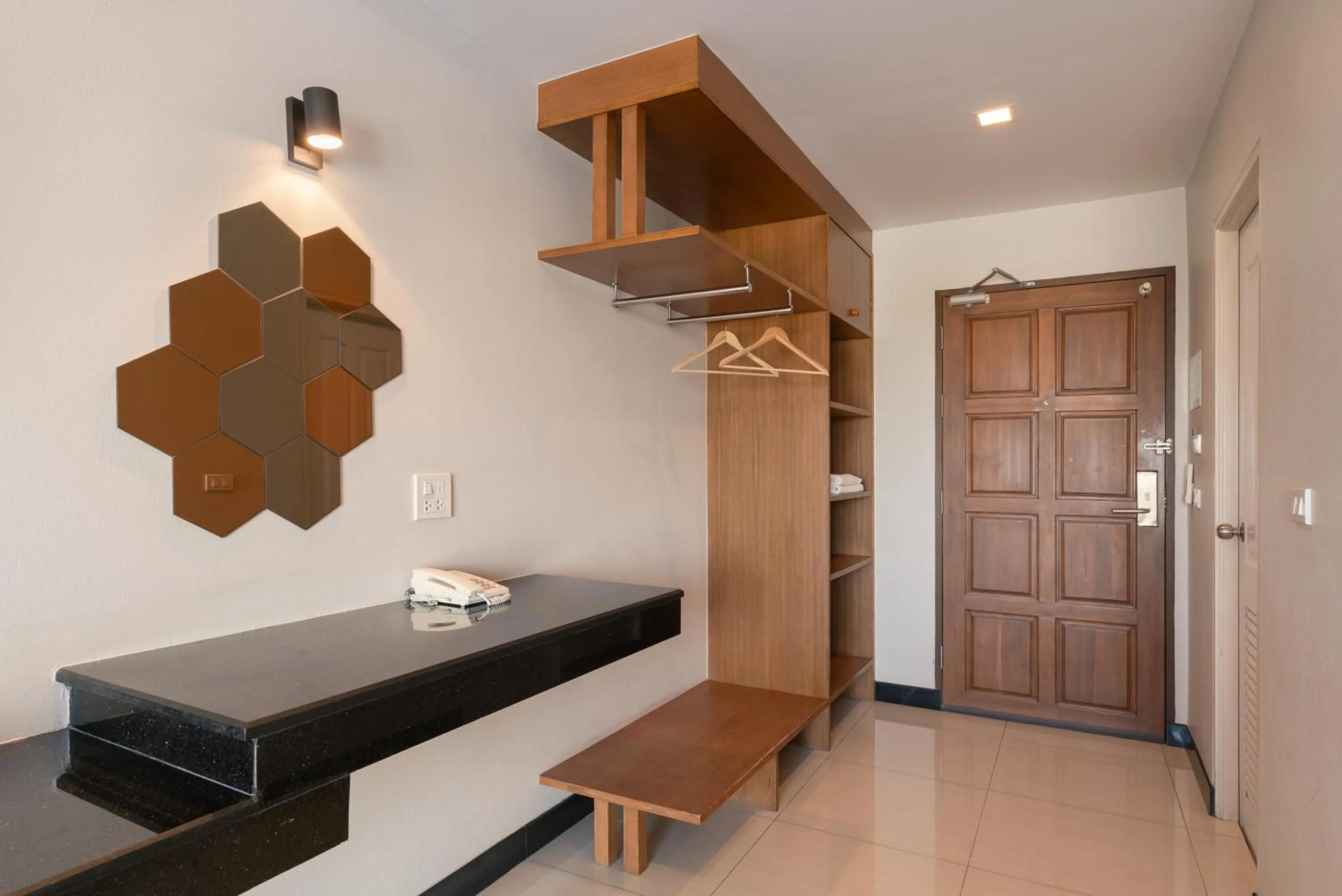 Bedroom in Golden Foyer Suvarnabhumi Airport Hotel