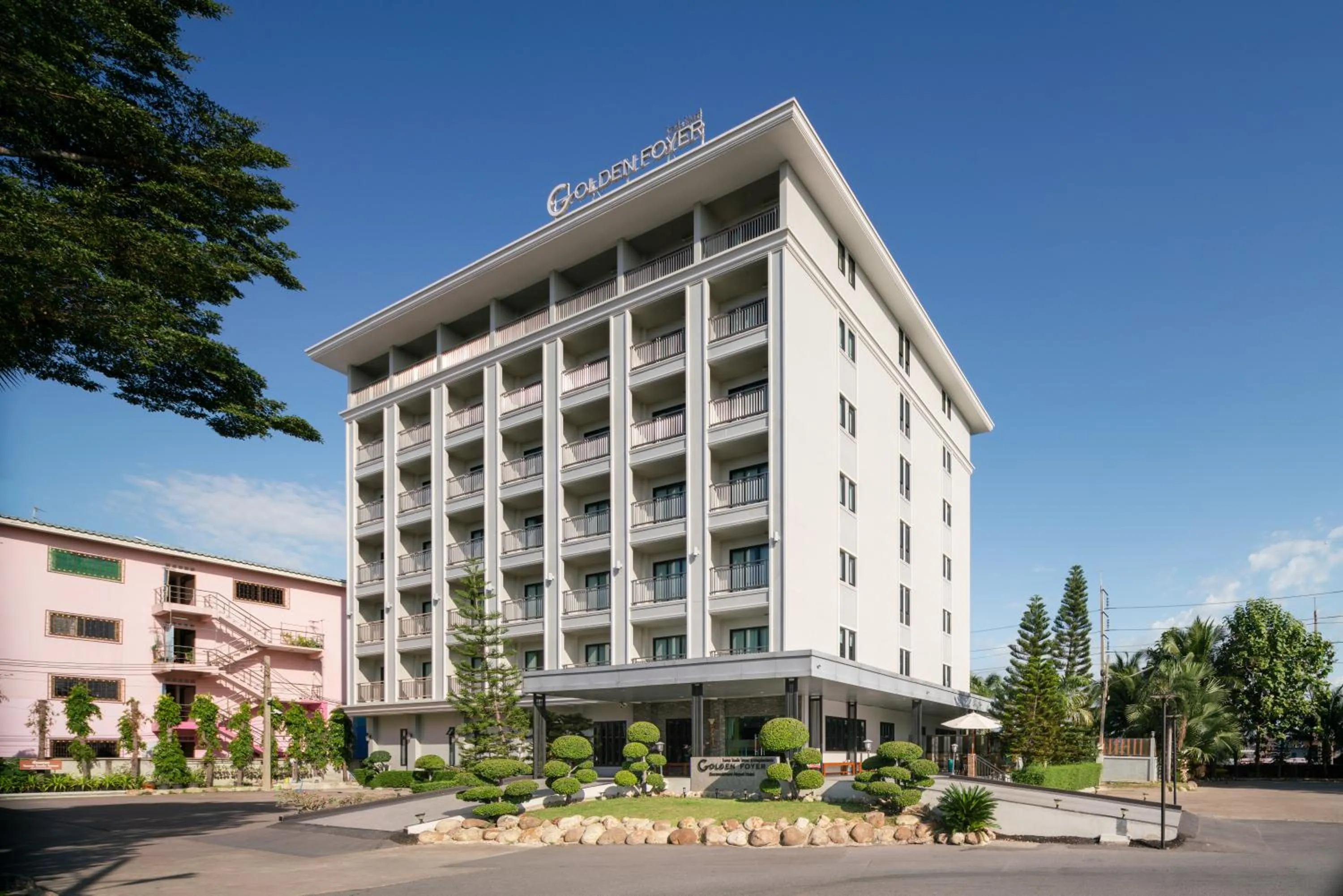 Property building in Golden Foyer Suvarnabhumi Airport Hotel