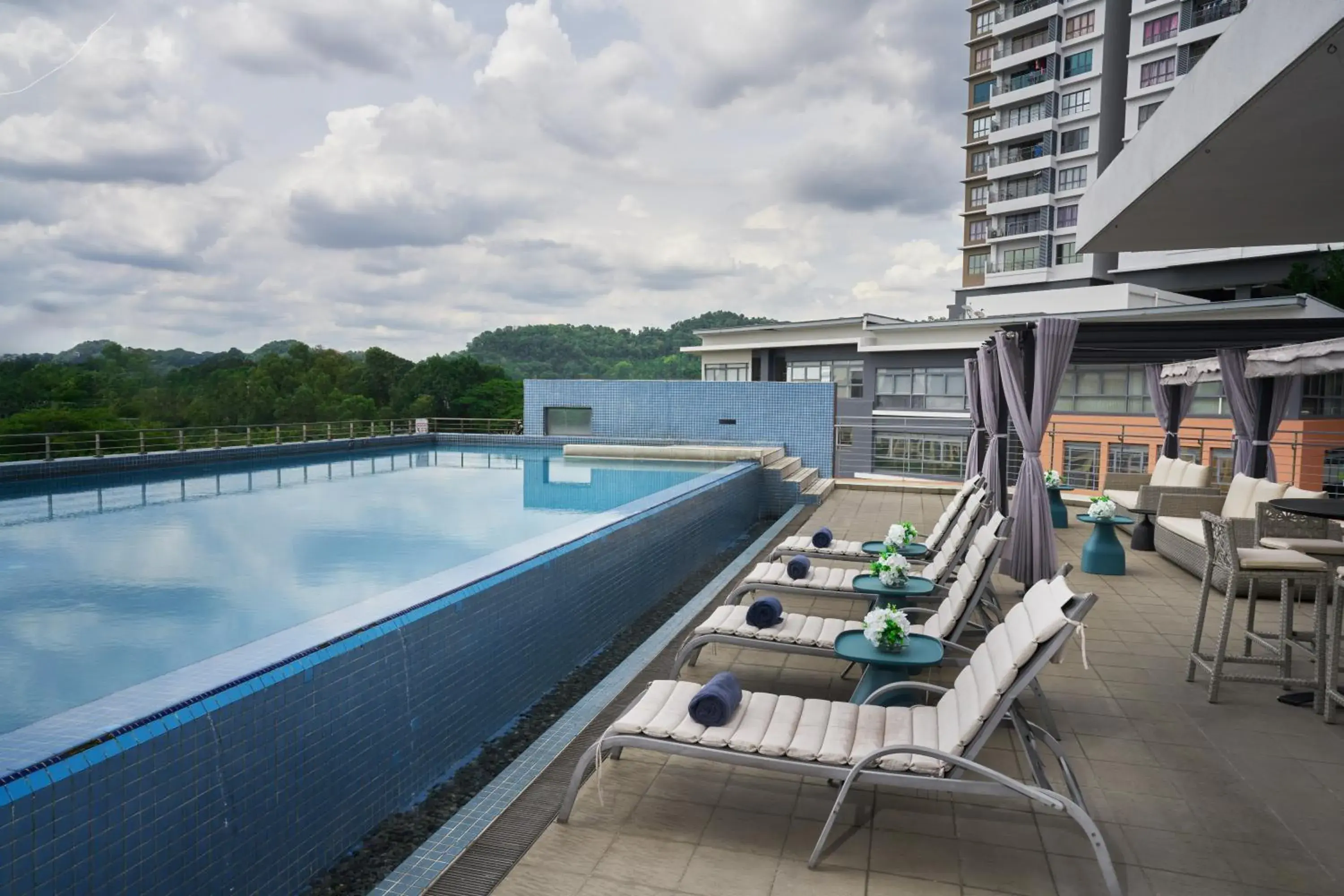 Swimming pool in Bespoke Hotel Puchong Swimming pool in Bespoke Hotel Puchong
