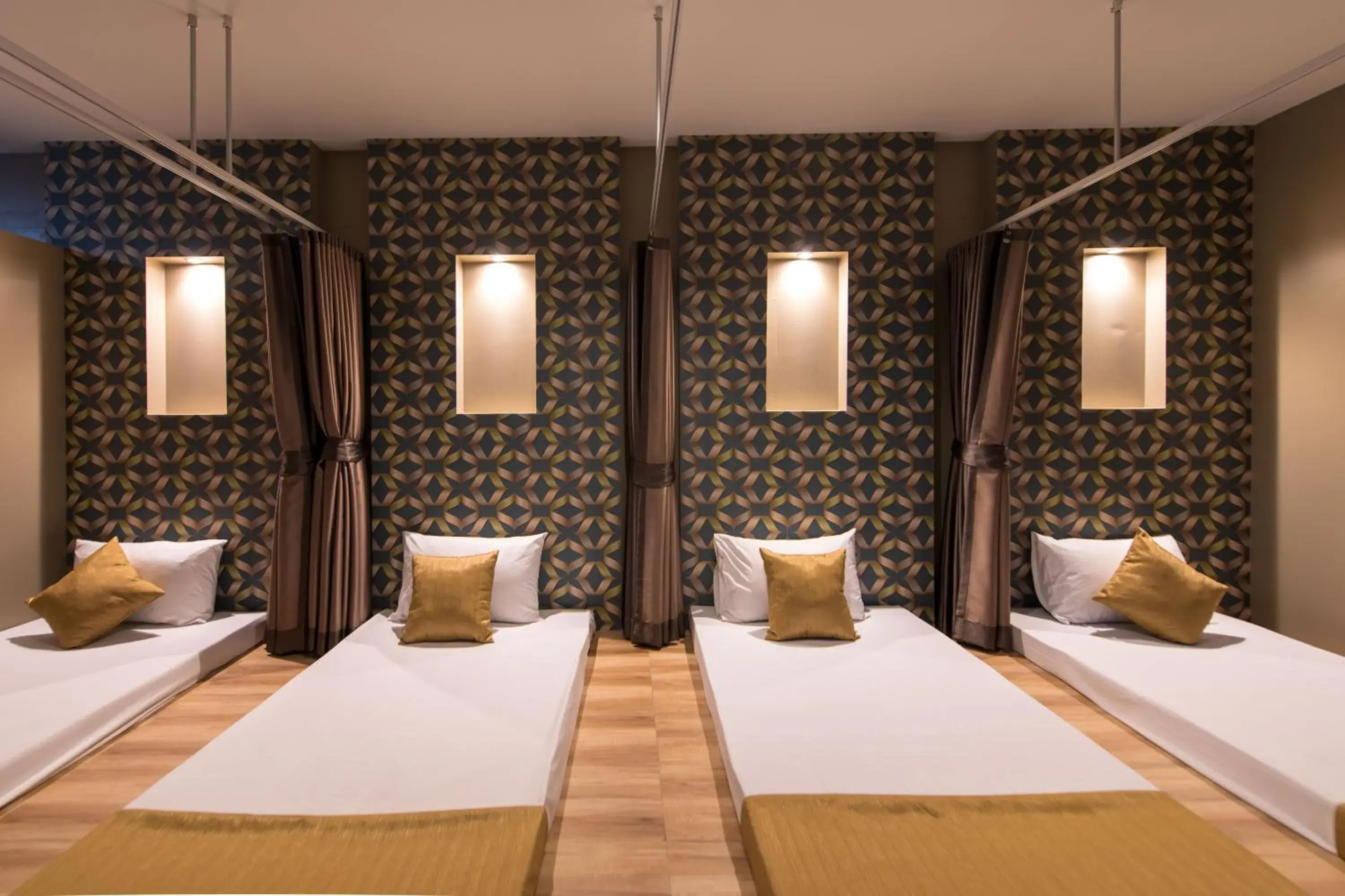 Massage, Bed in River Front Krabi Hotel Massage, Bed in River Front Krabi Hotel