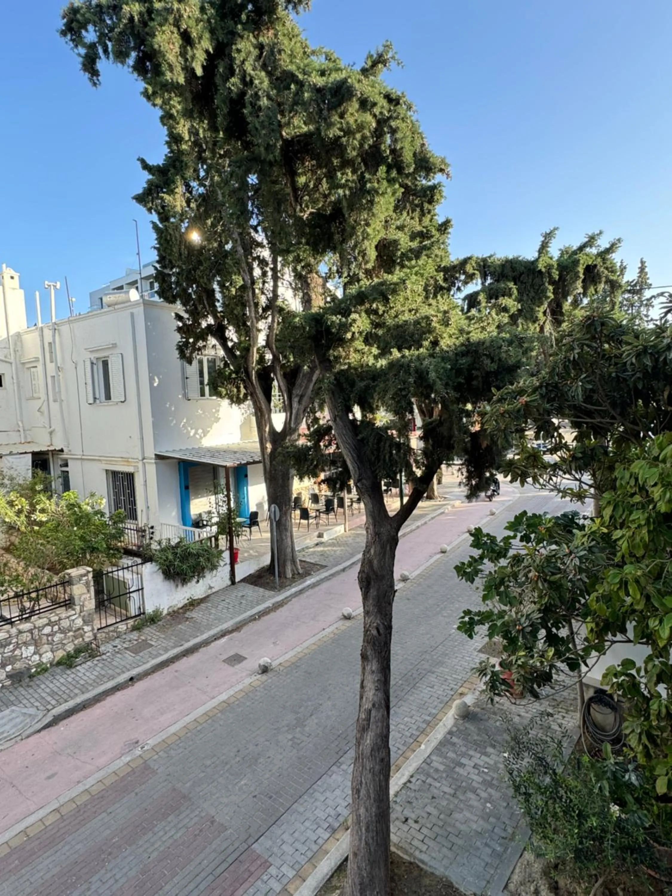 Street view in Catherine Hotel