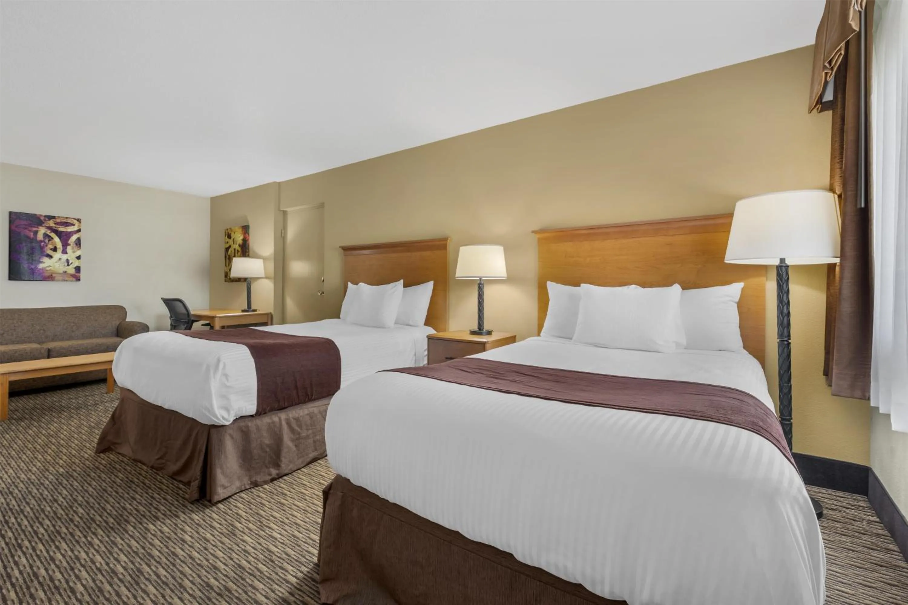 Bedroom, Bed in Best Western Winchester Hotel