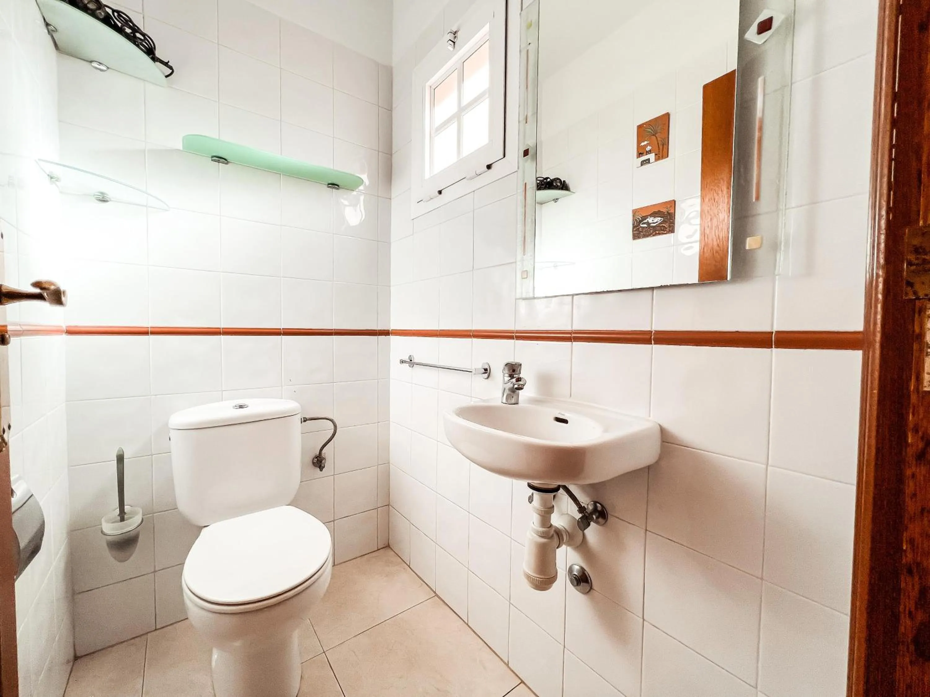 Property building in Townhouse with AC in Callao Salvaje, Sonia, CS148