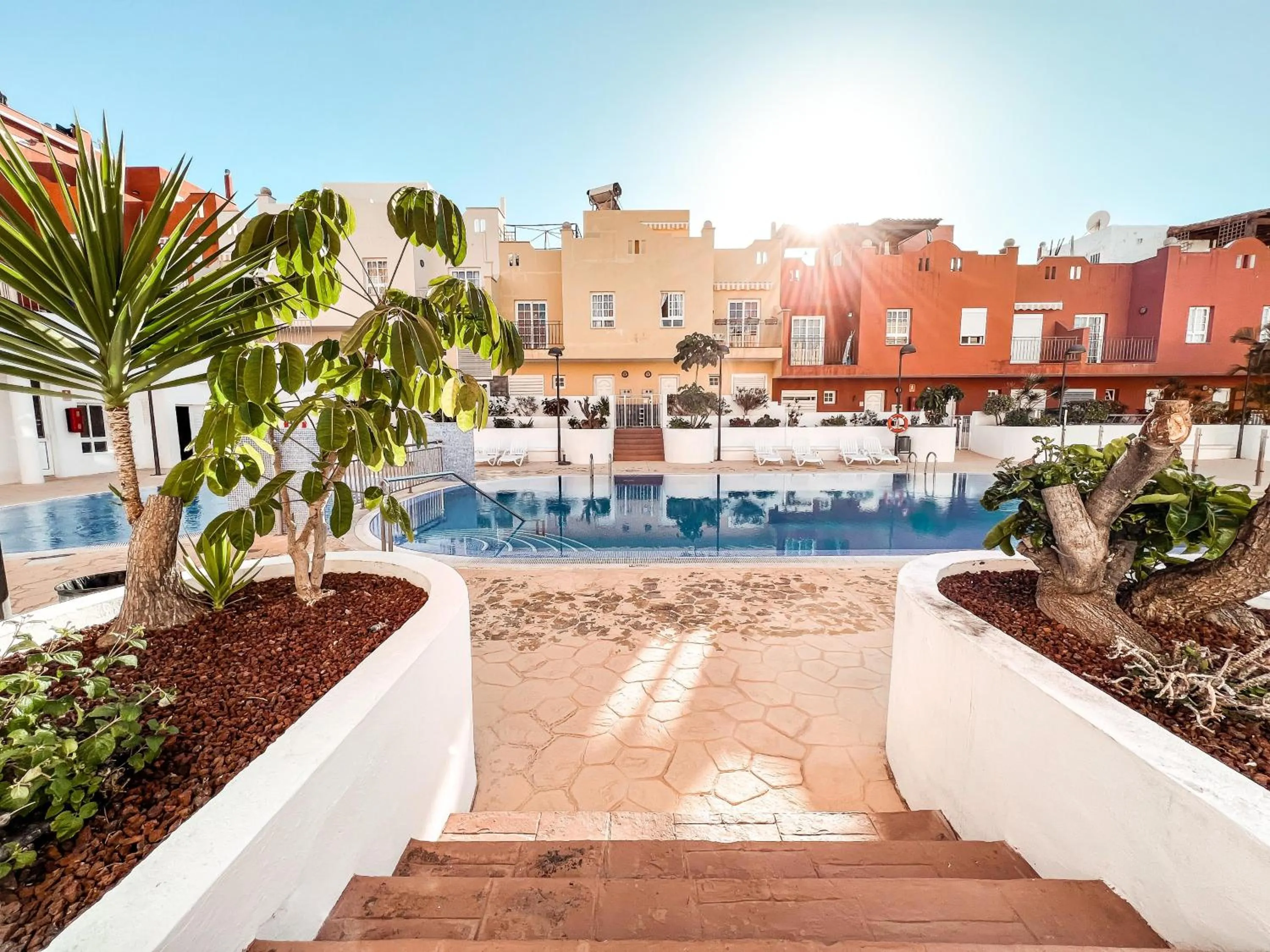 Property building in Townhouse with AC in Callao Salvaje, Sonia, CS148