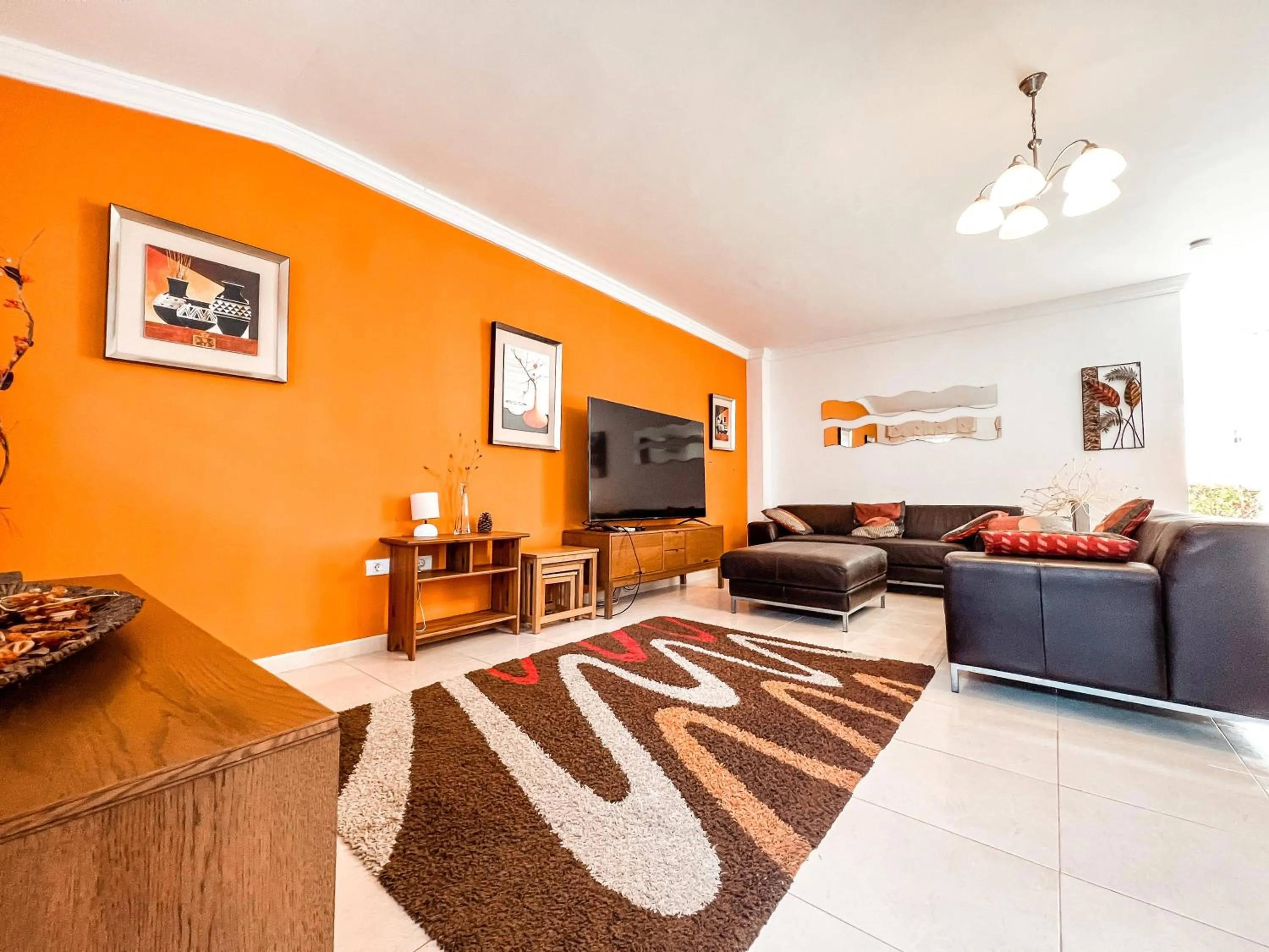 Property building in Townhouse with AC in Callao Salvaje, Sonia, CS148
