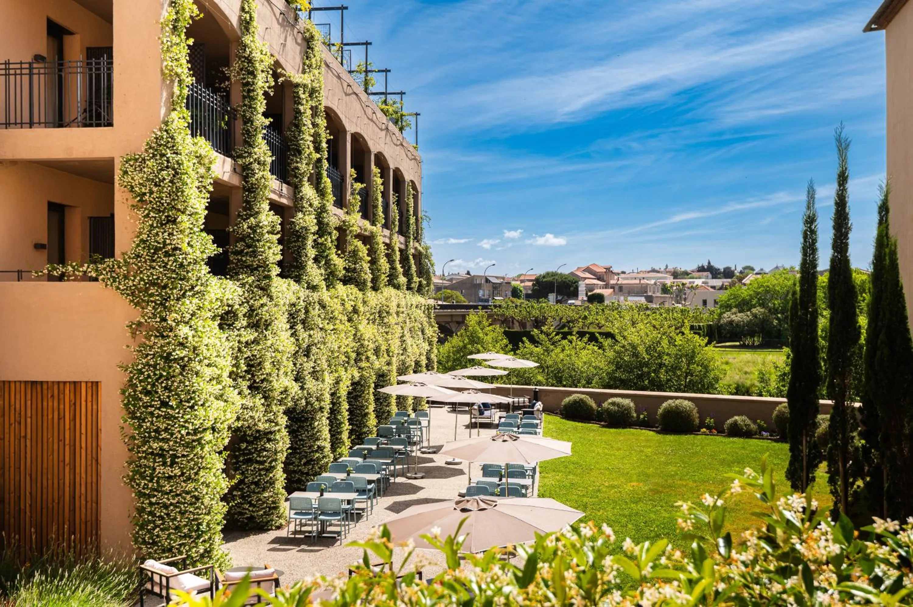 Garden in SOWELL HOTELS Les Chevaliers