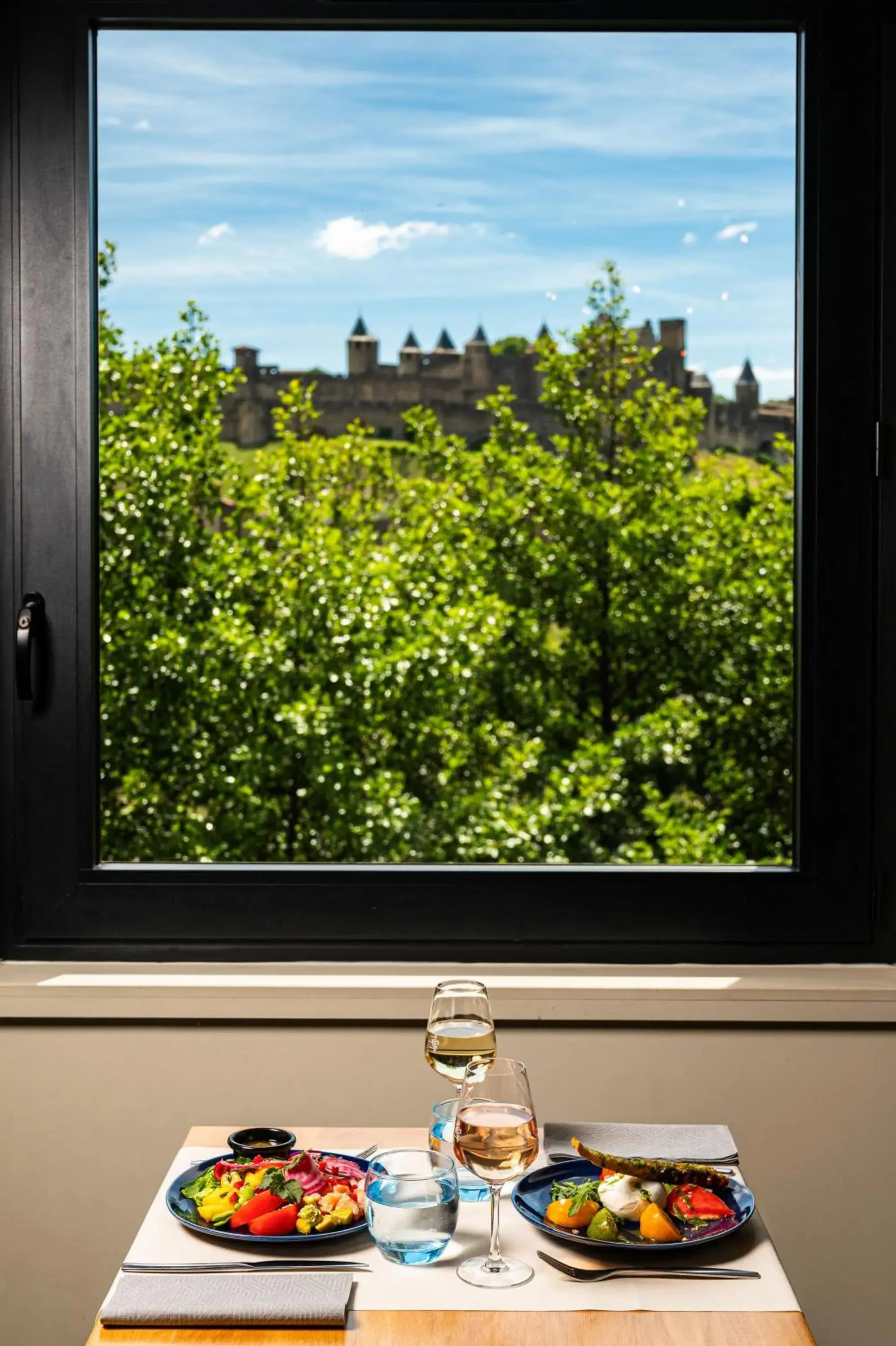 Restaurant/places to eat in SOWELL HOTELS Les Chevaliers Restaurant/places to eat in SOWELL HOTELS Les Chevaliers