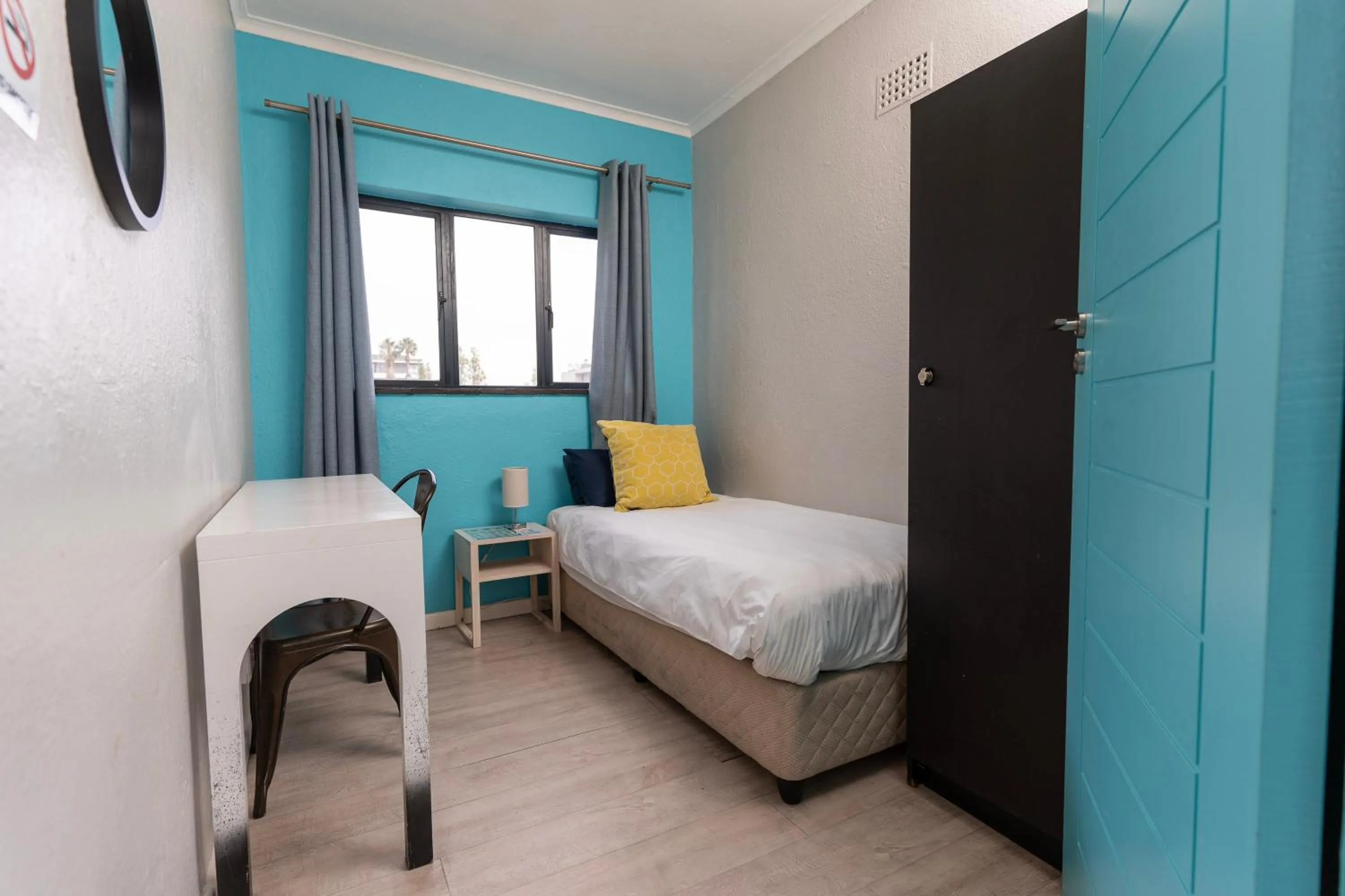 Bed in MoTown by Mojo