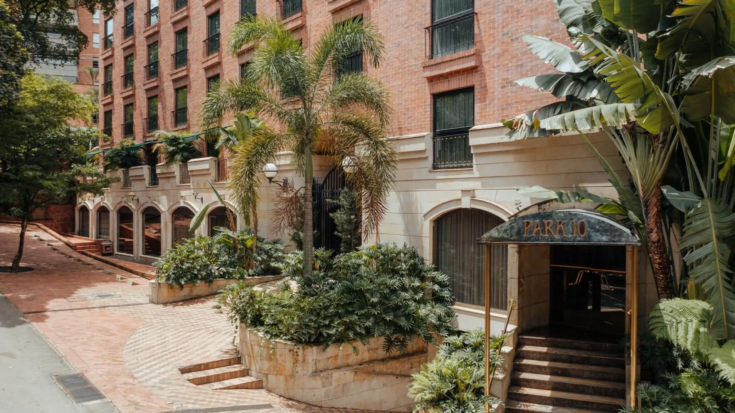 Property building in Hotel Park10 Property building in Hotel Park10