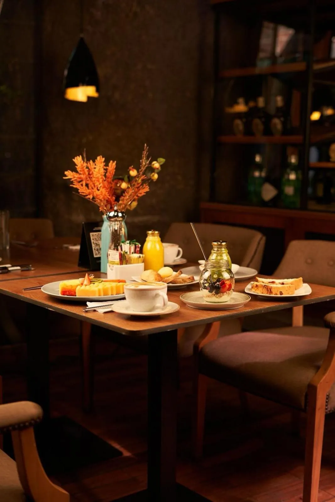 Breakfast in Hotel Park10