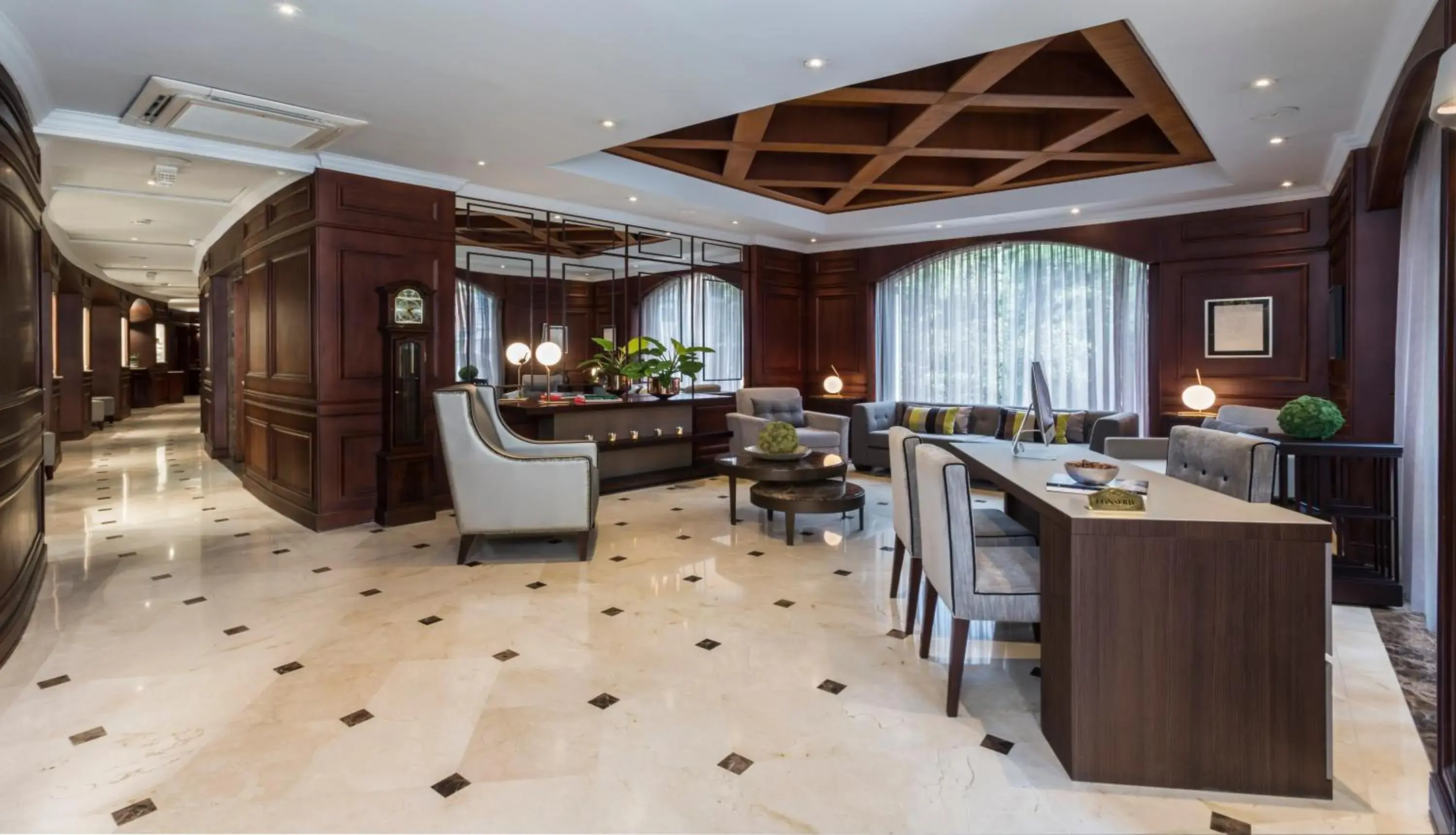 Lobby or reception in Hotel Park10 Lobby or reception in Hotel Park10