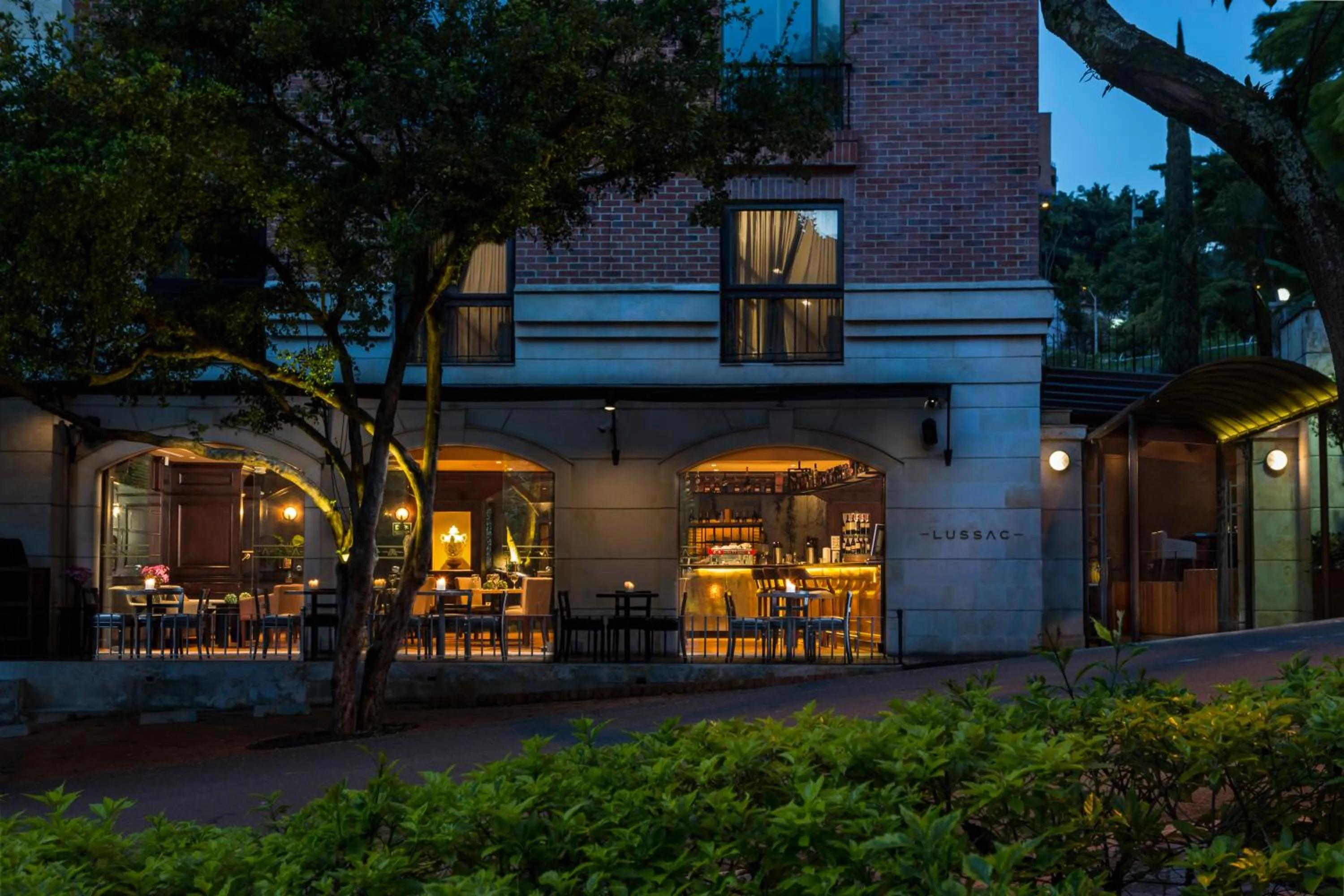 Property building in Hotel Park10