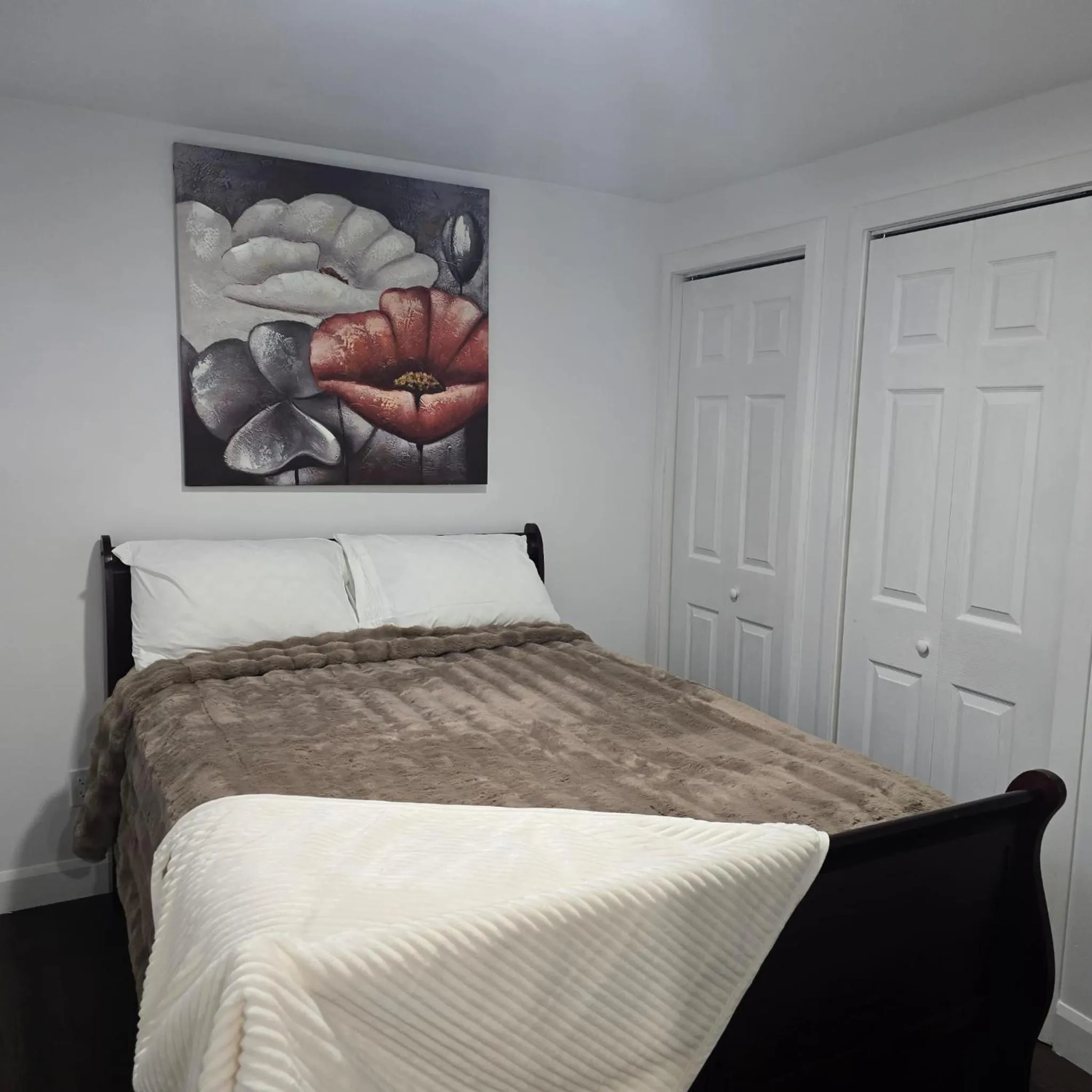 Bed in Motel LA RÉFÉRENCE