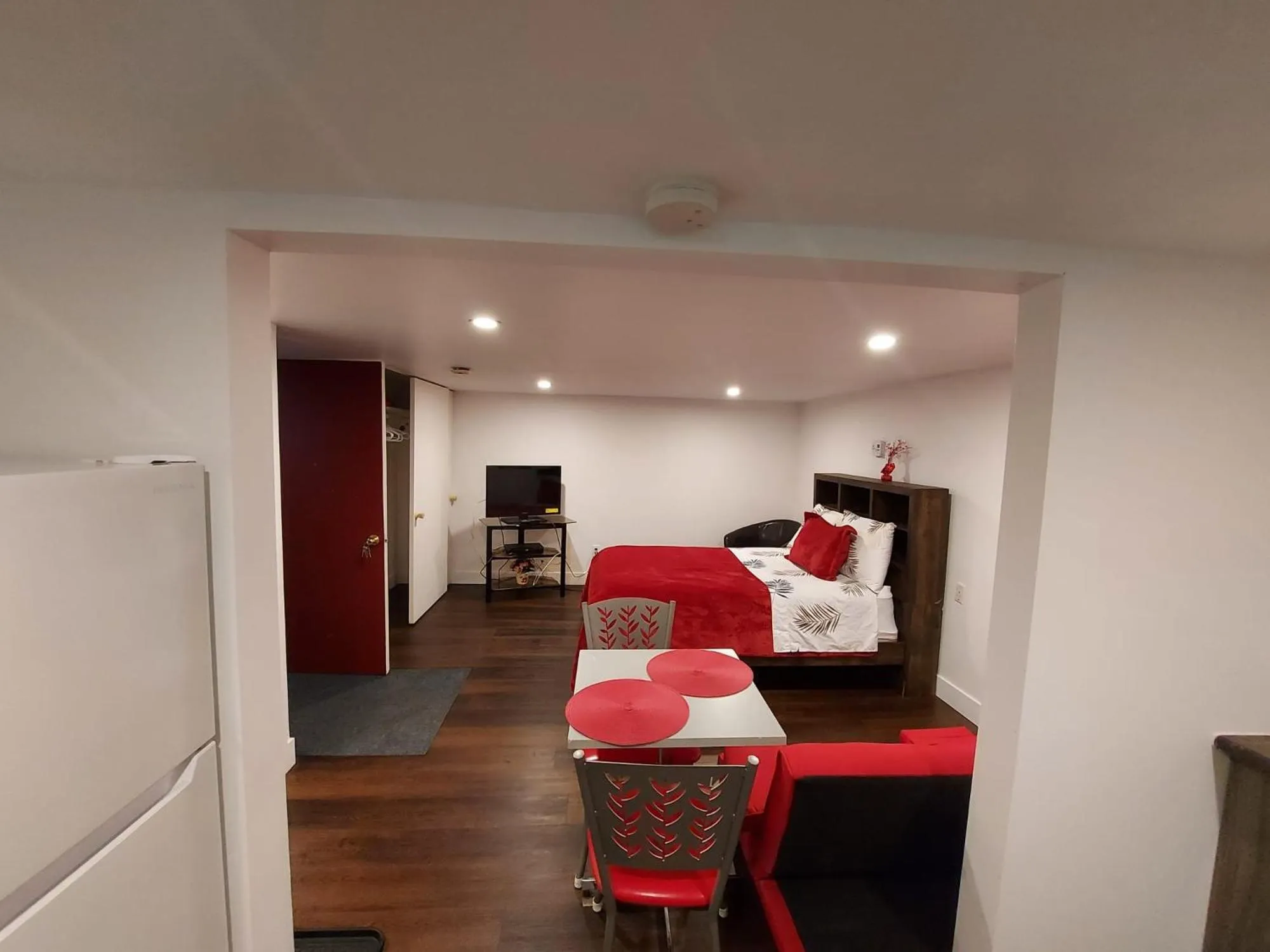 Bed in Motel LA RÉFÉRENCE