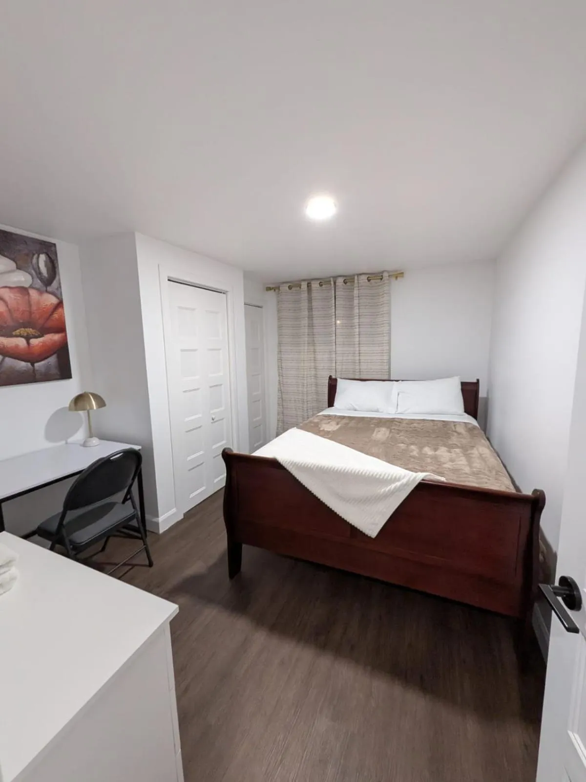 Bed in Motel LA RÉFÉRENCE