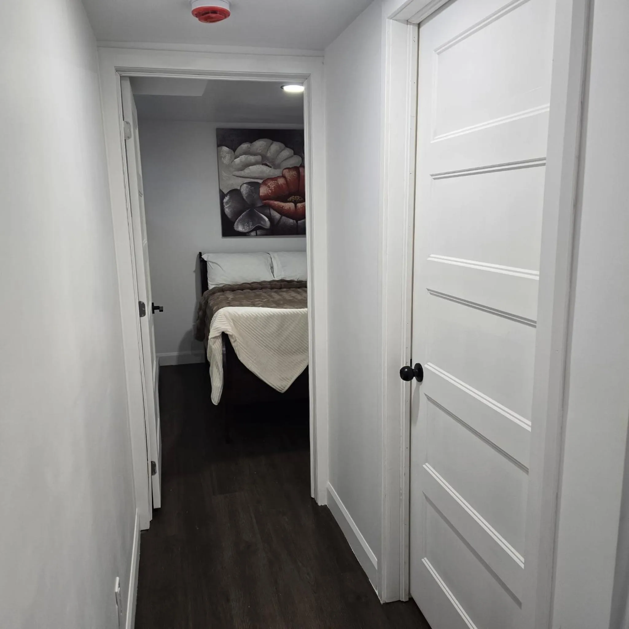 Bed in Motel LA RÉFÉRENCE