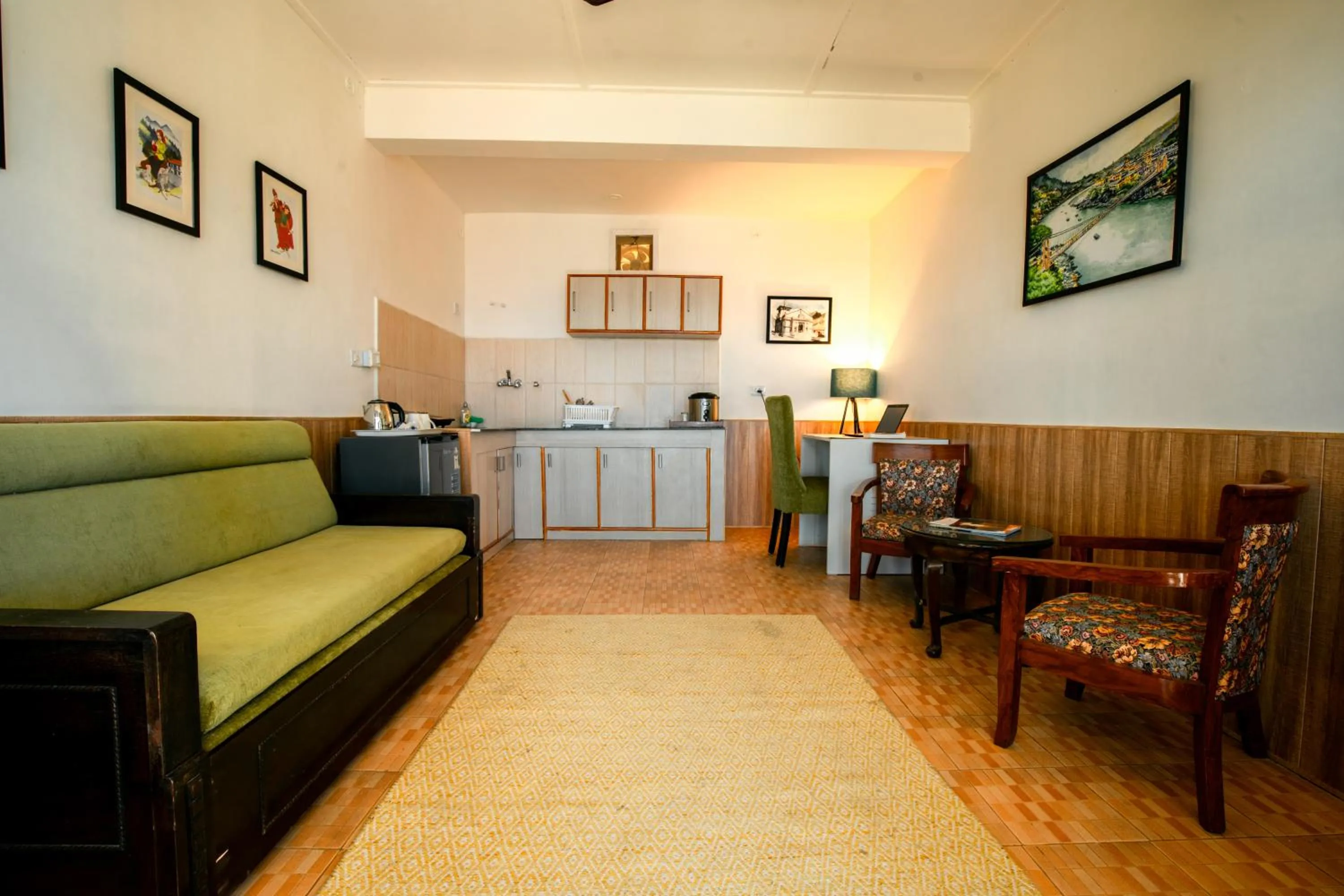Suite with Mountain View in Tehri Retreat Sursingdhar, Near New Tehri & Kanatal, By Himalayan Eco Lodges