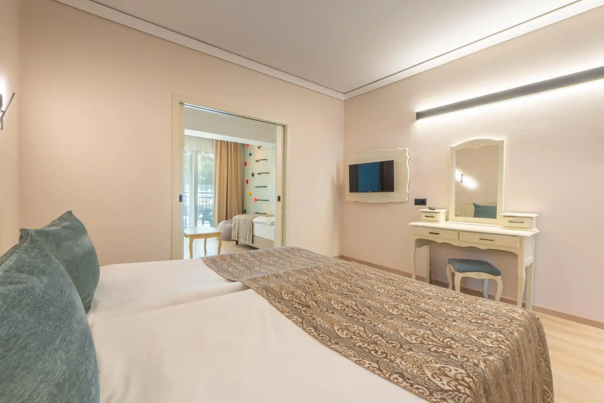 Bedroom, Bed in AquaClub GRIFID Hotel Bolero - Ultra All Inclusive & Private Beach Bedroom, Bed in AquaClub GRIFID Hotel Bolero - Ultra All Inclusive & Private Beach