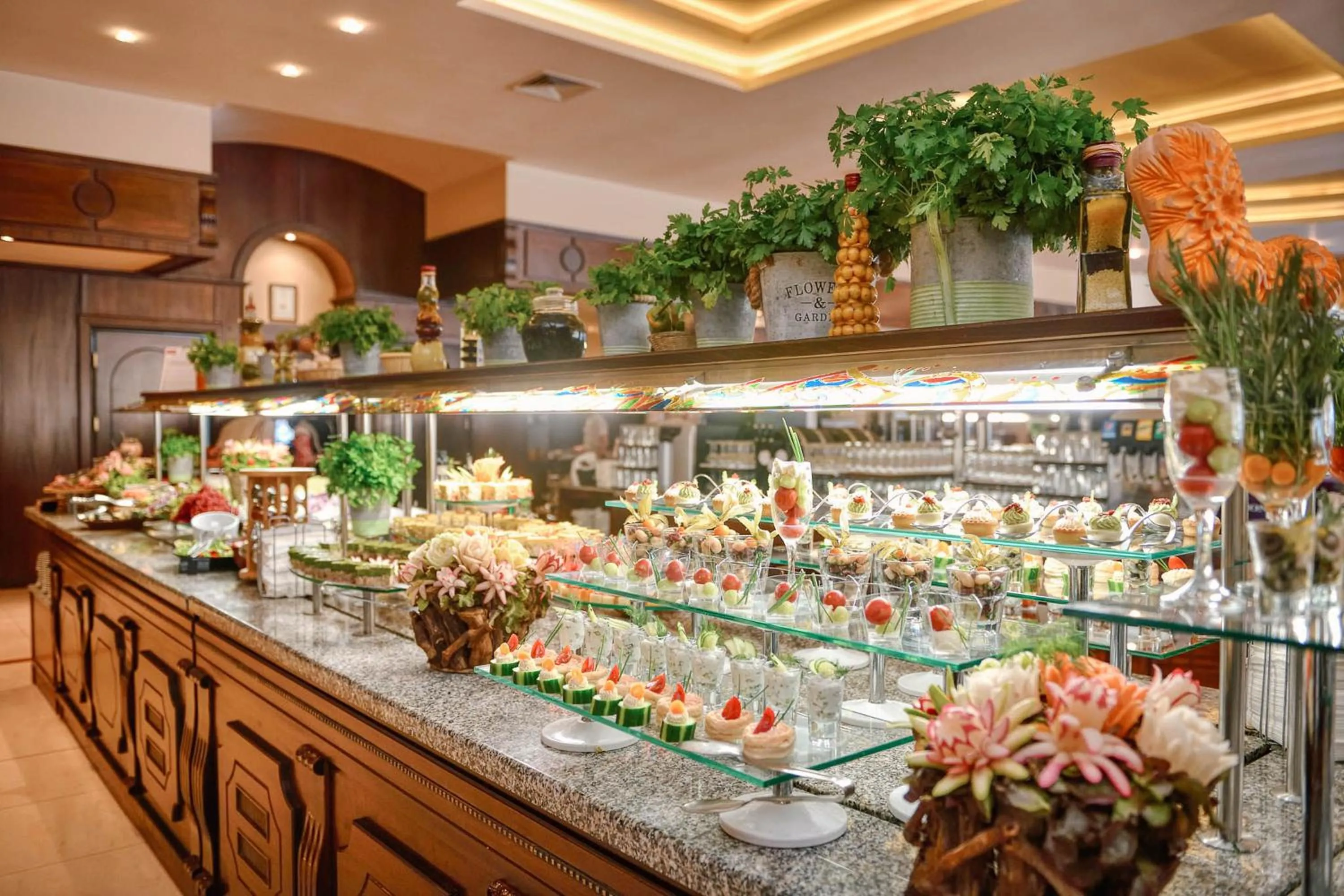 Restaurant/places to eat in AquaClub GRIFID Hotel Bolero - Ultra All Inclusive & Private Beach