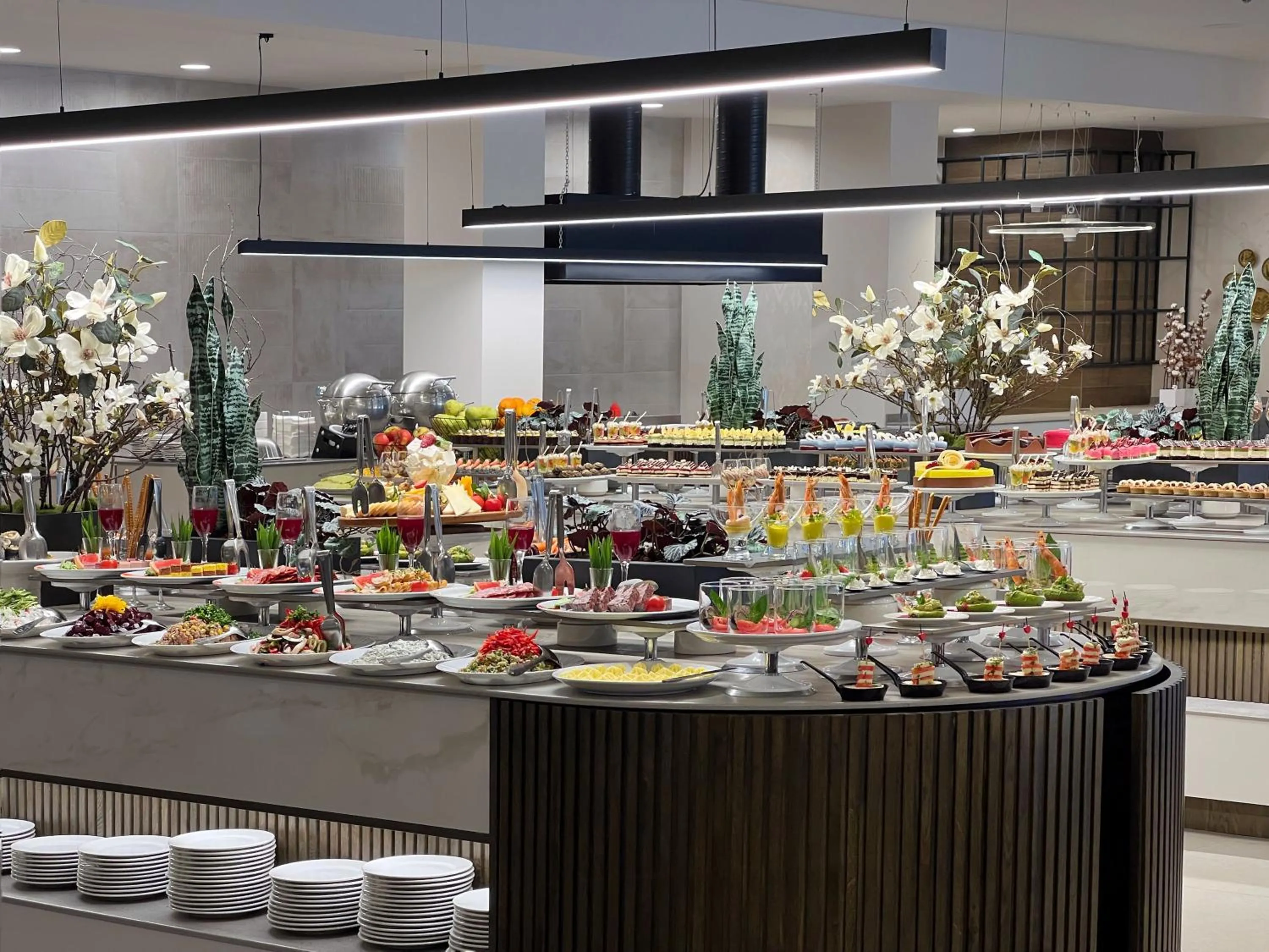 Restaurant/places to eat in AquaClub GRIFID Hotel Bolero - Ultra All Inclusive & Private Beach