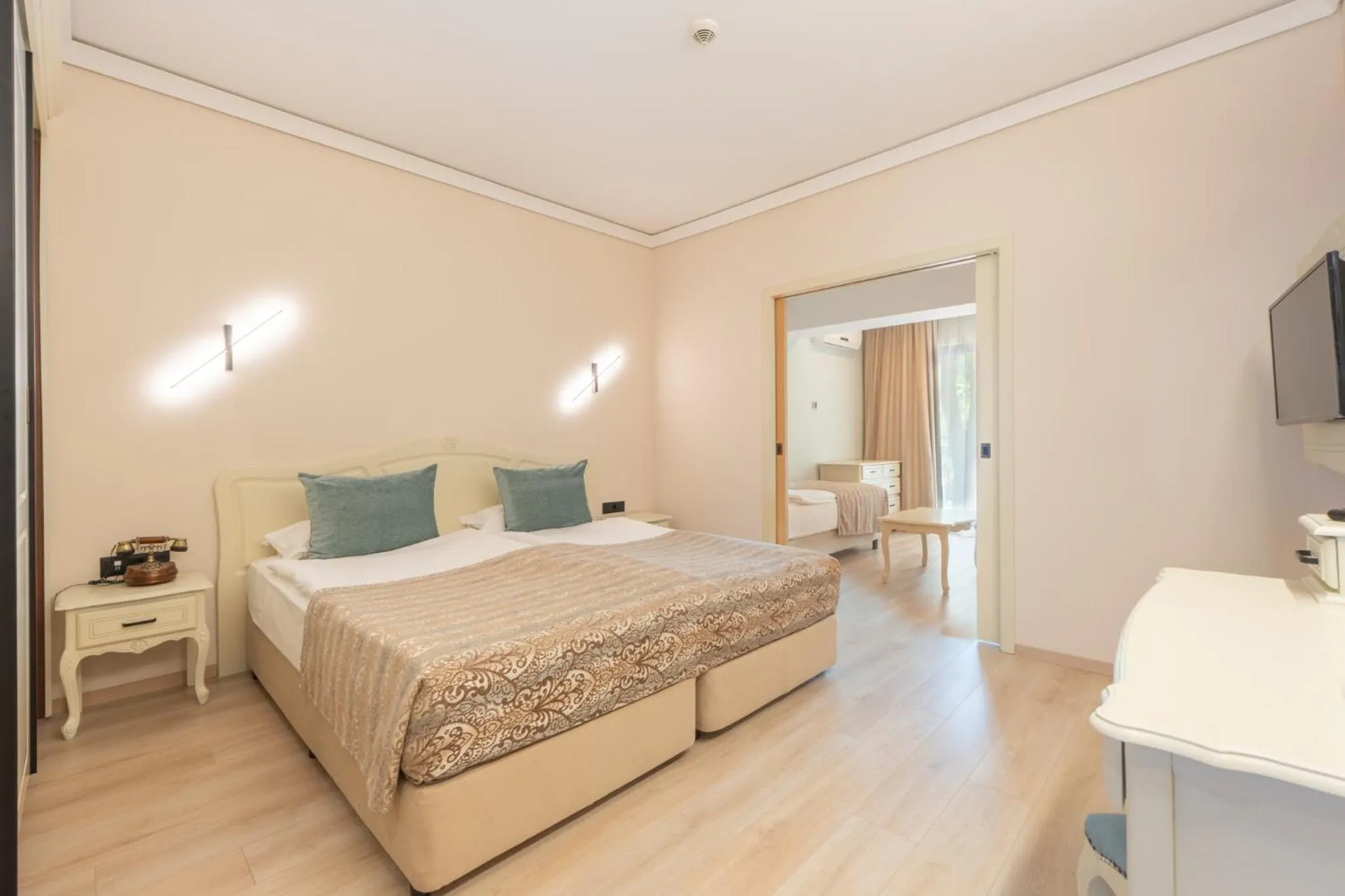 Bedroom, Bed in AquaClub GRIFID Hotel Bolero - Ultra All Inclusive & Private Beach